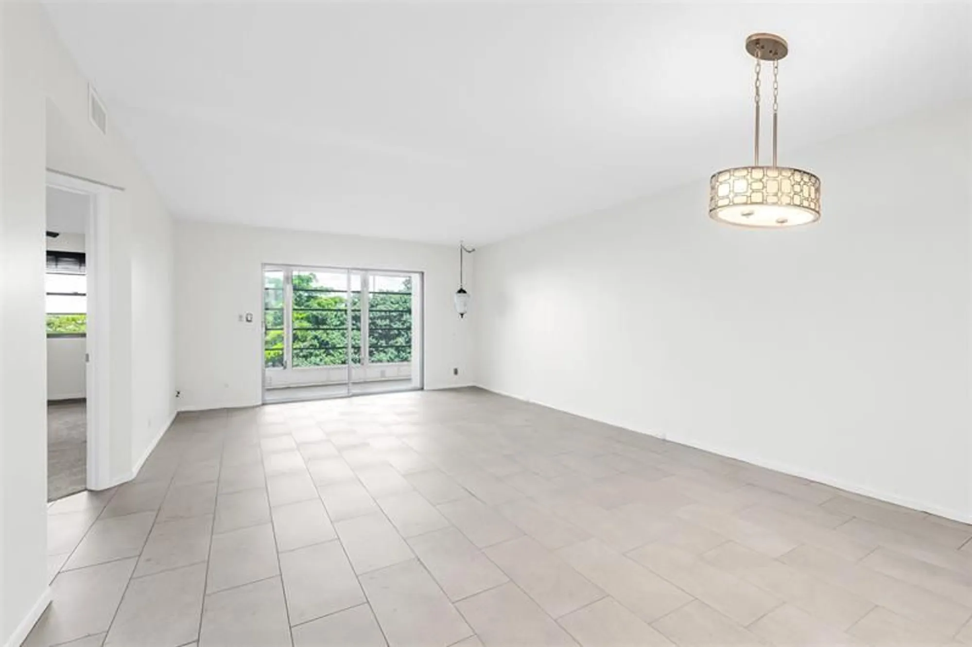 Property Slideshow image 6 of 33 | 1703 andros isle g4, Coconut Creek, FL, 33066