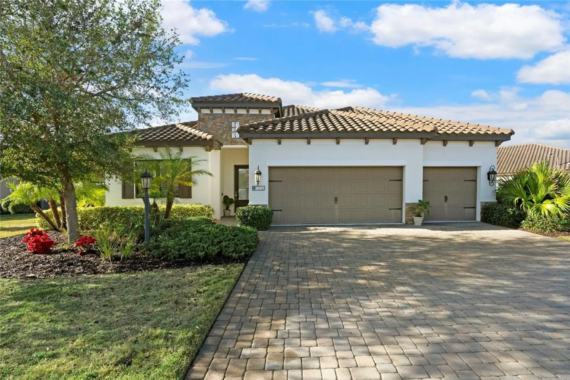 Property Slideshow image 2 of 67 | 13126 indigo way, Bradenton, FL, 34211