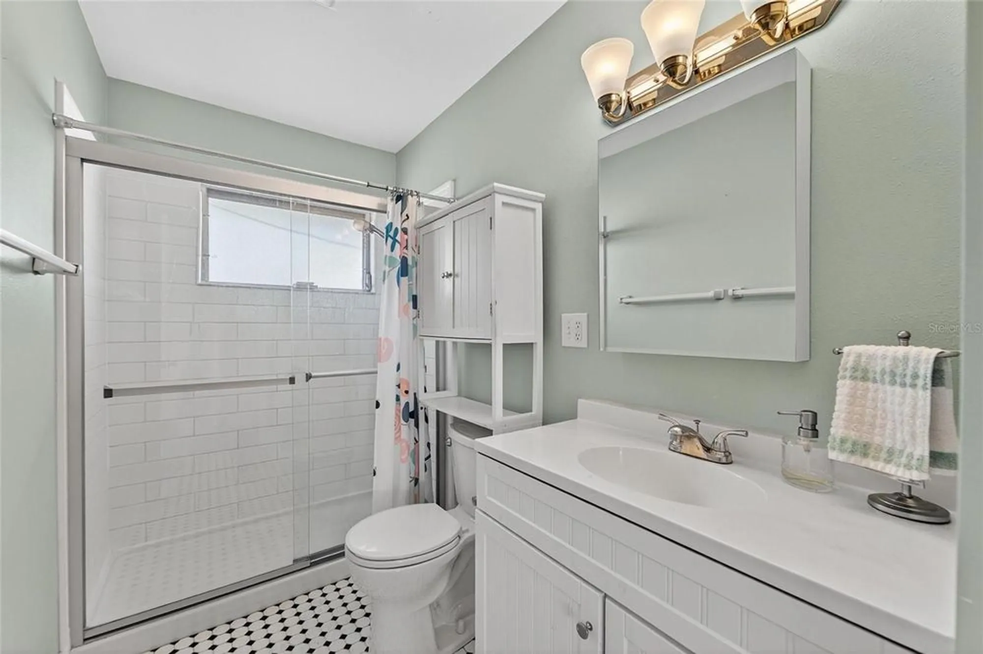 Property Slideshow image 26 of 43 | 743 ojai ave, Sun City Center, FL, 33573