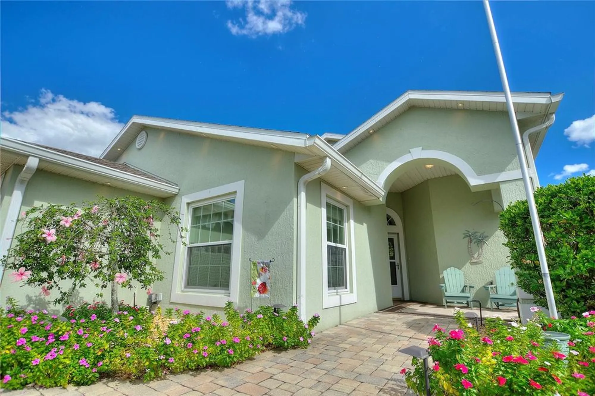 Property Slideshow image 6 of 61 | 537 ridge view dr, Davenport, FL, 33837