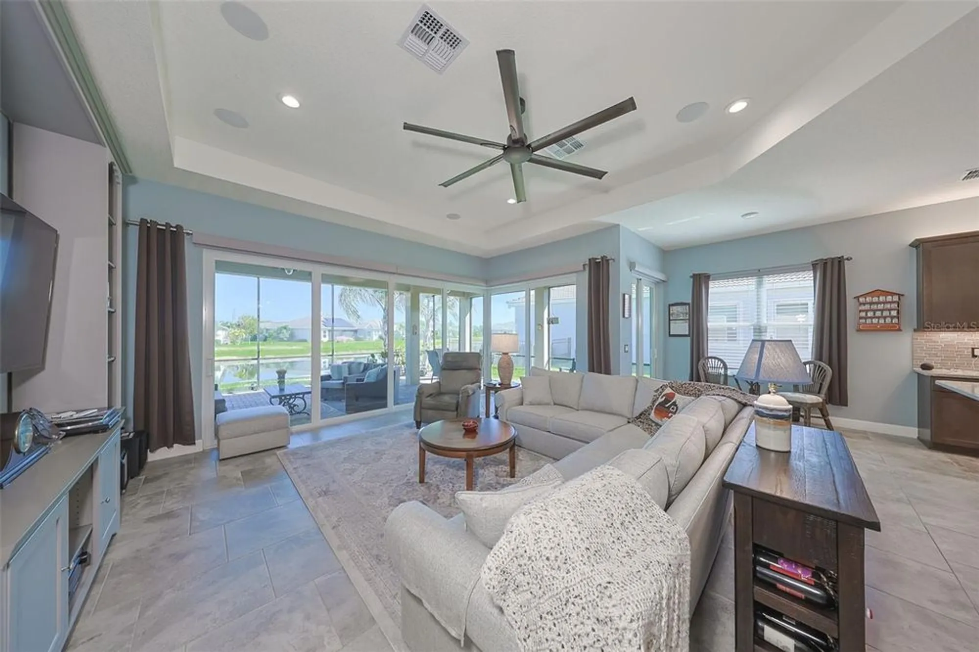 Property Slideshow image 15 of 58 | 4920 sevilla shores dr, Wimauma, FL, 33598