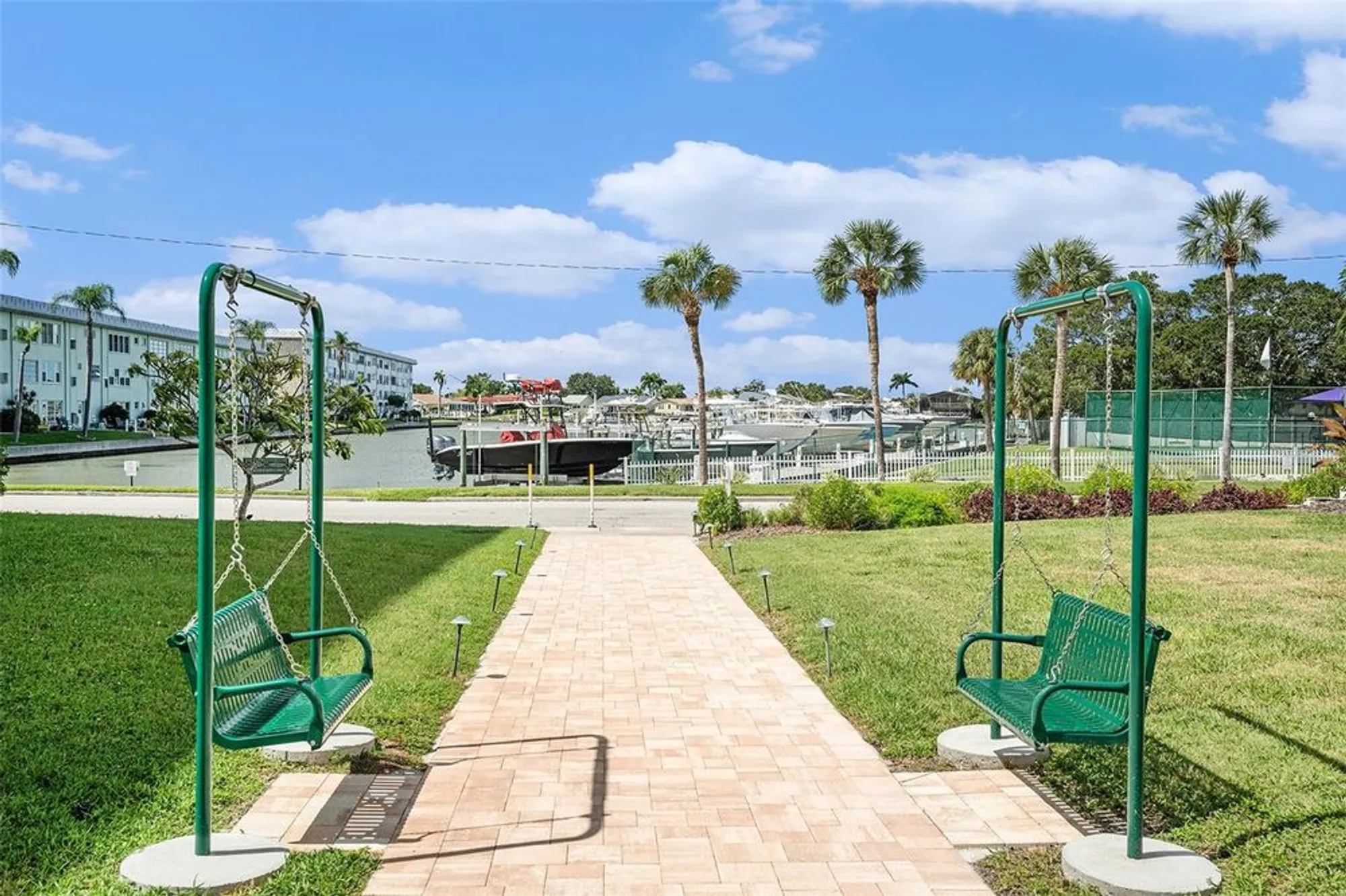 Property Slideshow image 25 of 41 | 2960 59th st 411, Gulfport, FL, 33707