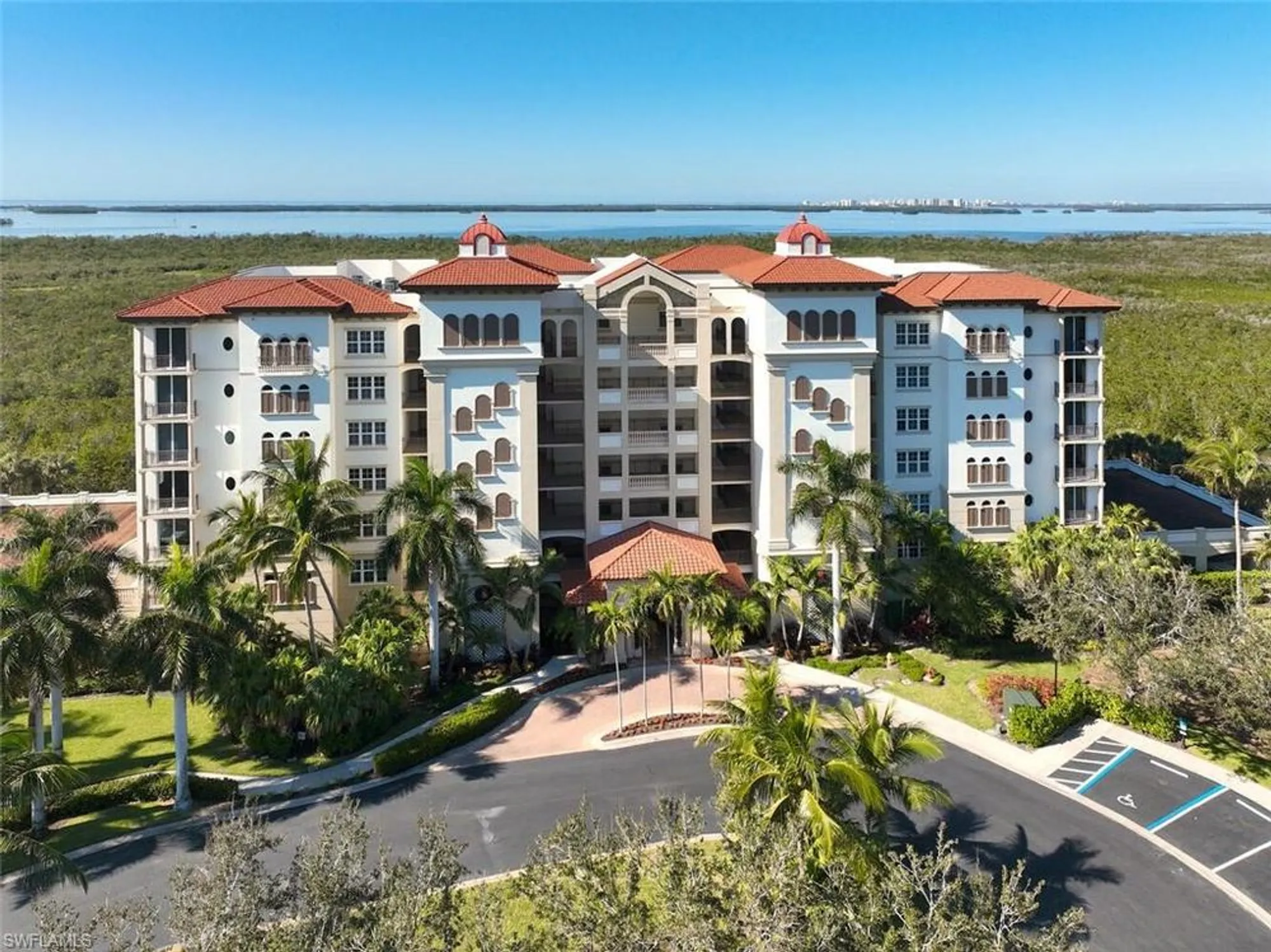 Property Slideshow image 20 of 23 | 24001 via castella dr 3304, Bonita Springs, FL, 34134