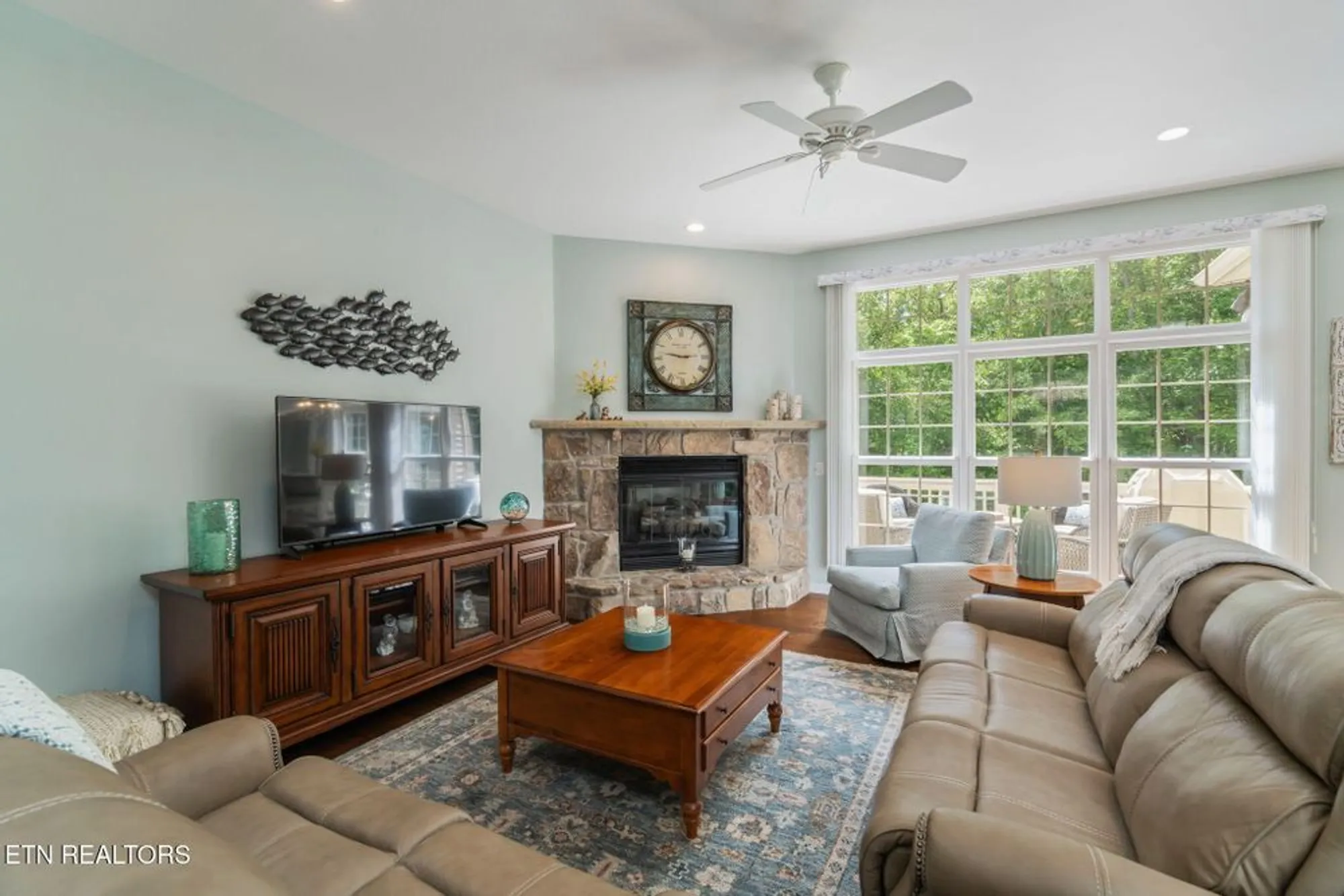 Property Slideshow image 3 of 45 | 12 dewsbury ter, Crossville, TN, 38558