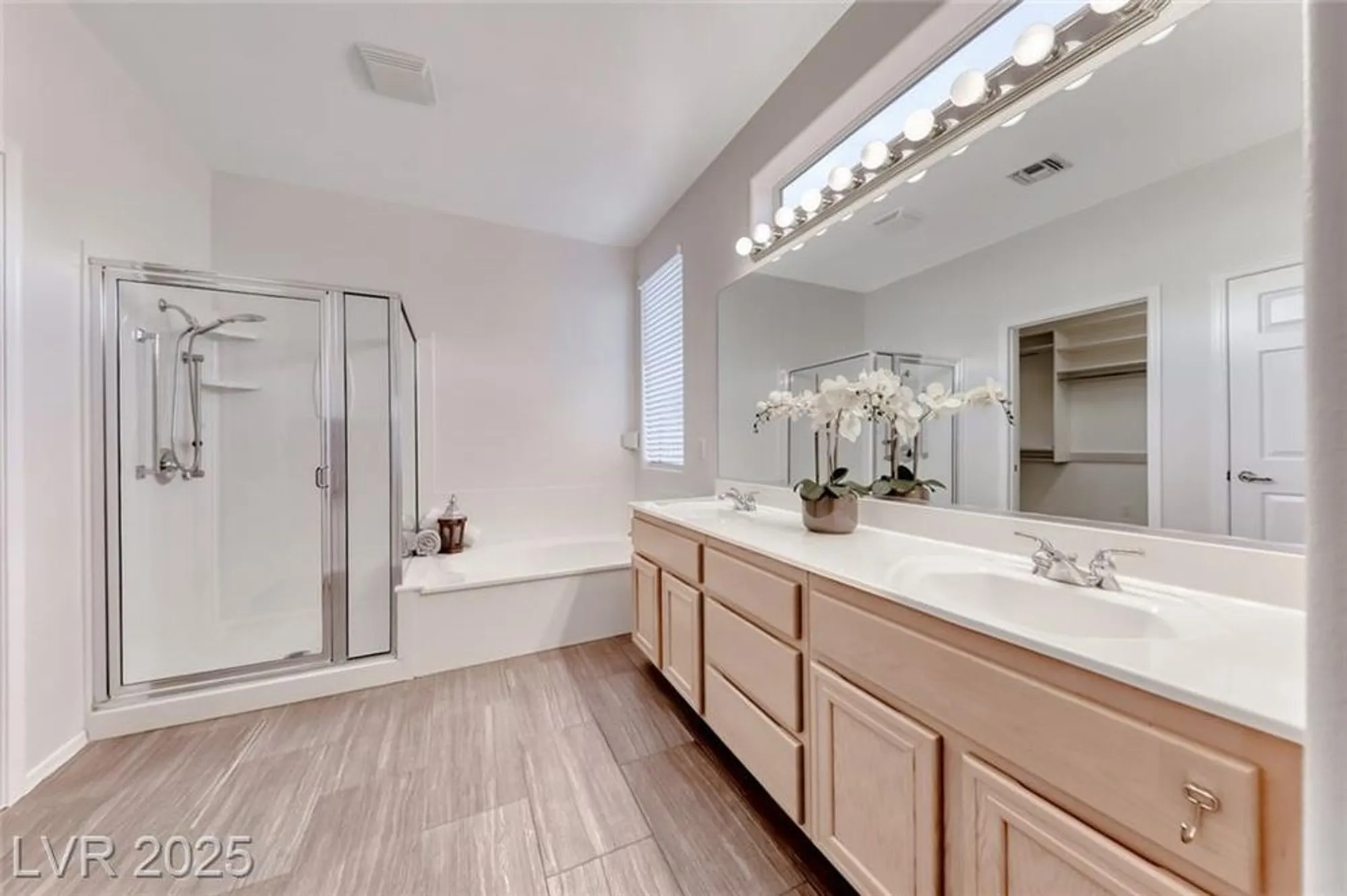 Property Slideshow image 21 of 50 | 3001 hartsville rd, Henderson, NV, 89052