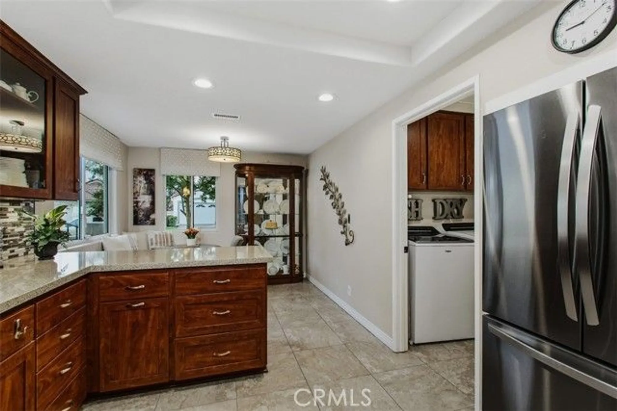 Property Slideshow image 14 of 45 | 40442 via amapola, Murrieta, CA, 92562