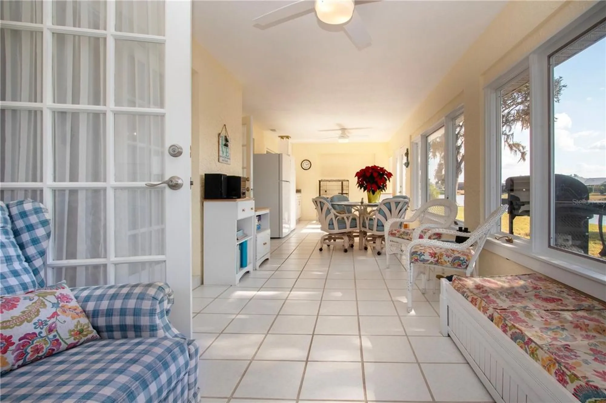 Property Slideshow image 63 of 69 | 2016 east view dr, Sun City Center, FL, 33573