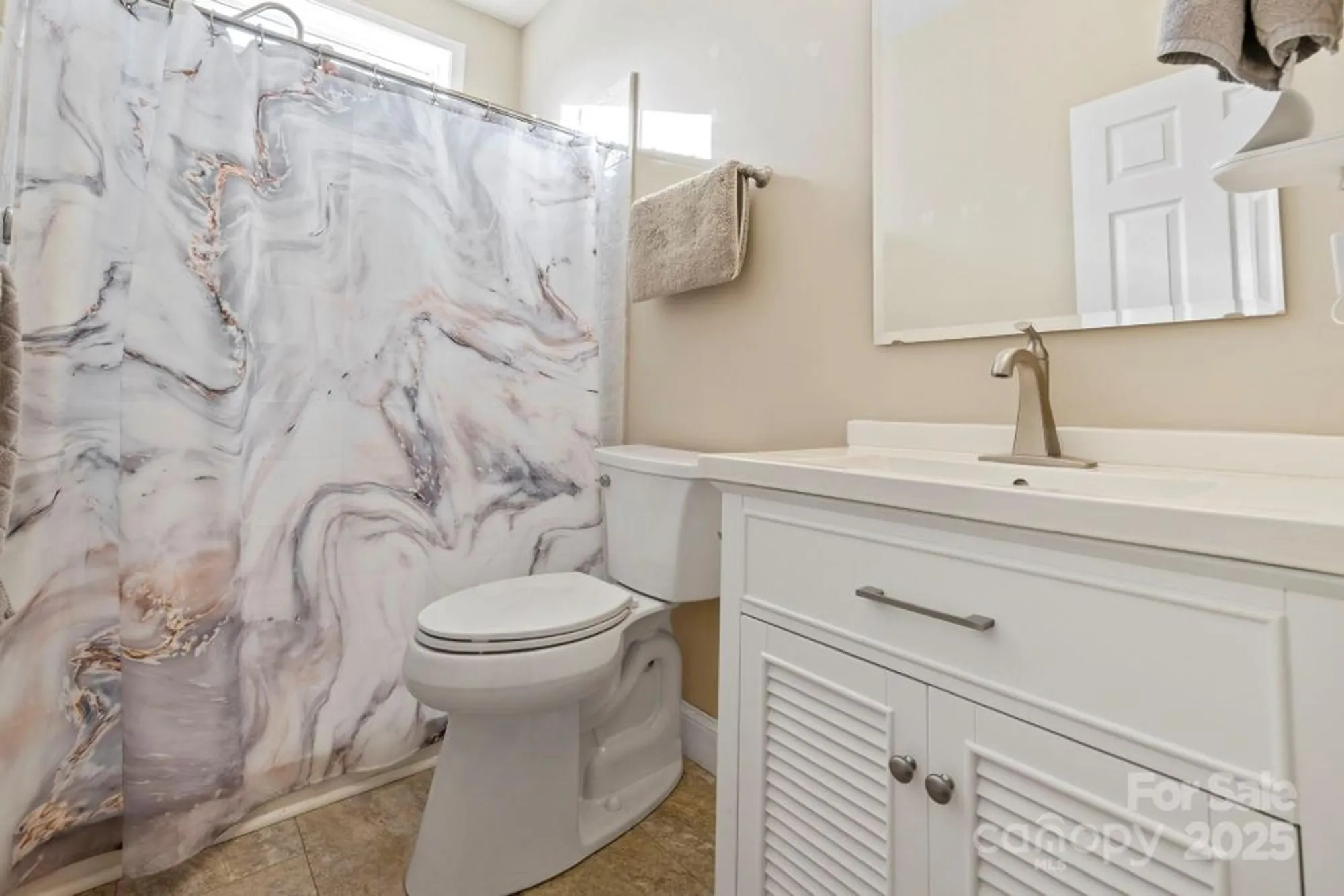 Property Slideshow image 45 of 48 | 494 riverwind dr, Hendersonville, NC, 28739