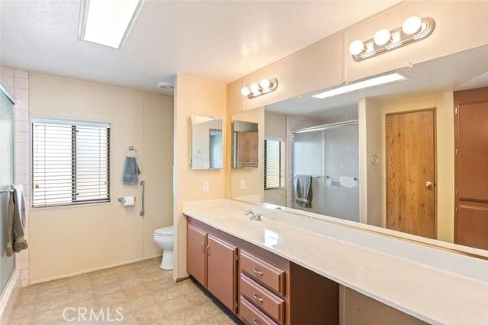 Property Slideshow image 14 of 27 | 28900 via la espalda, Murrieta, CA, 92563