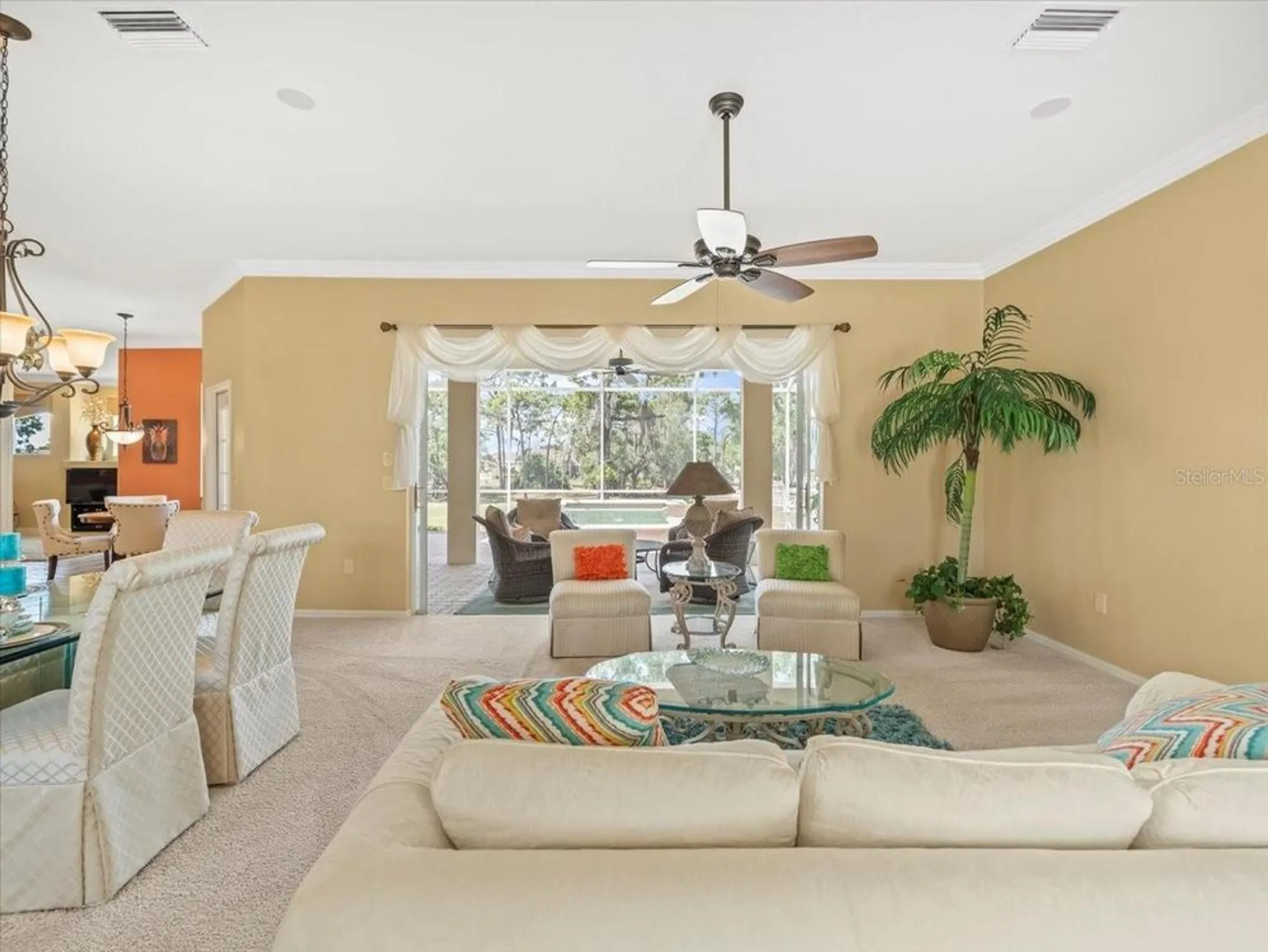 Property Slideshow image 8 of 66 | 9216 tarleton cir, Weeki Wachee, FL, 34613