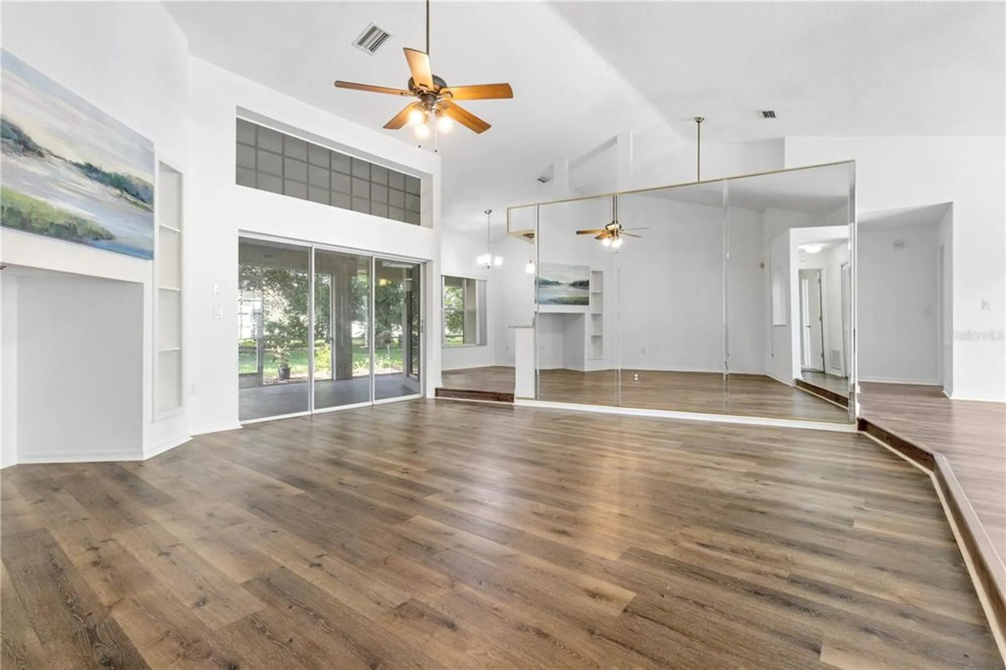 Property Slideshow image 5 of 57 | 9400 merriweather dr, Weeki Wachee, FL, 34613