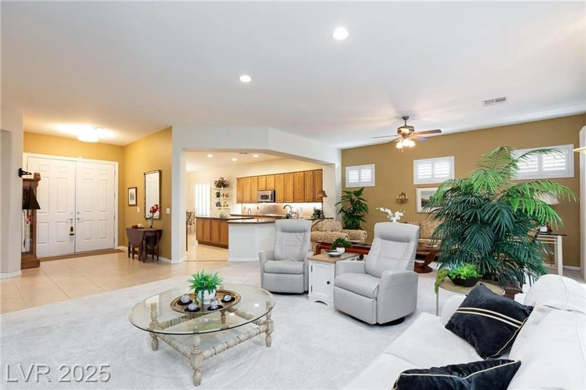 Property Slideshow image 14 of 43 | 2120 twin falls dr, Henderson, NV, 89044