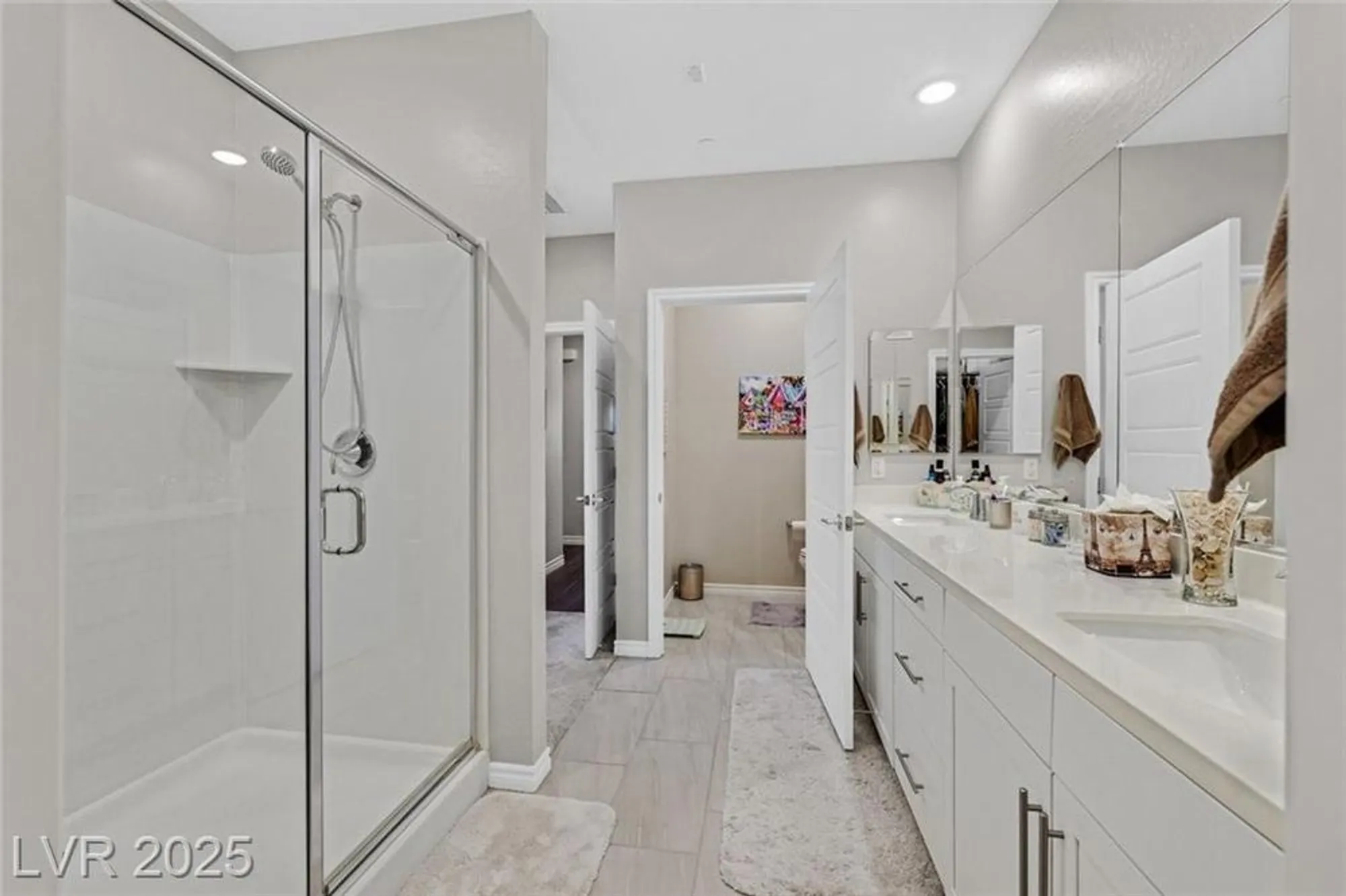 Property Slideshow image 21 of 47 | 2555 hampton rd 10301, Henderson, NV, 89052