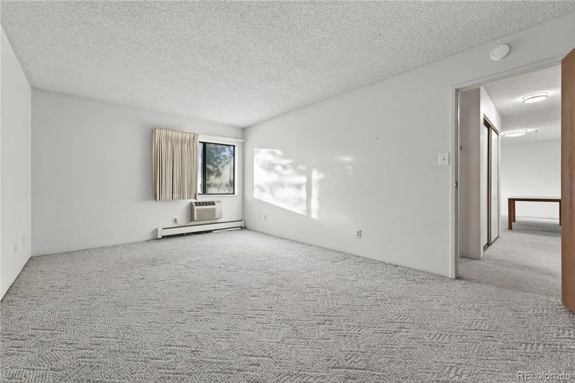 Property Slideshow image 14 of 37 | 13800 e marina dr apt 104, Aurora, CO, 80014