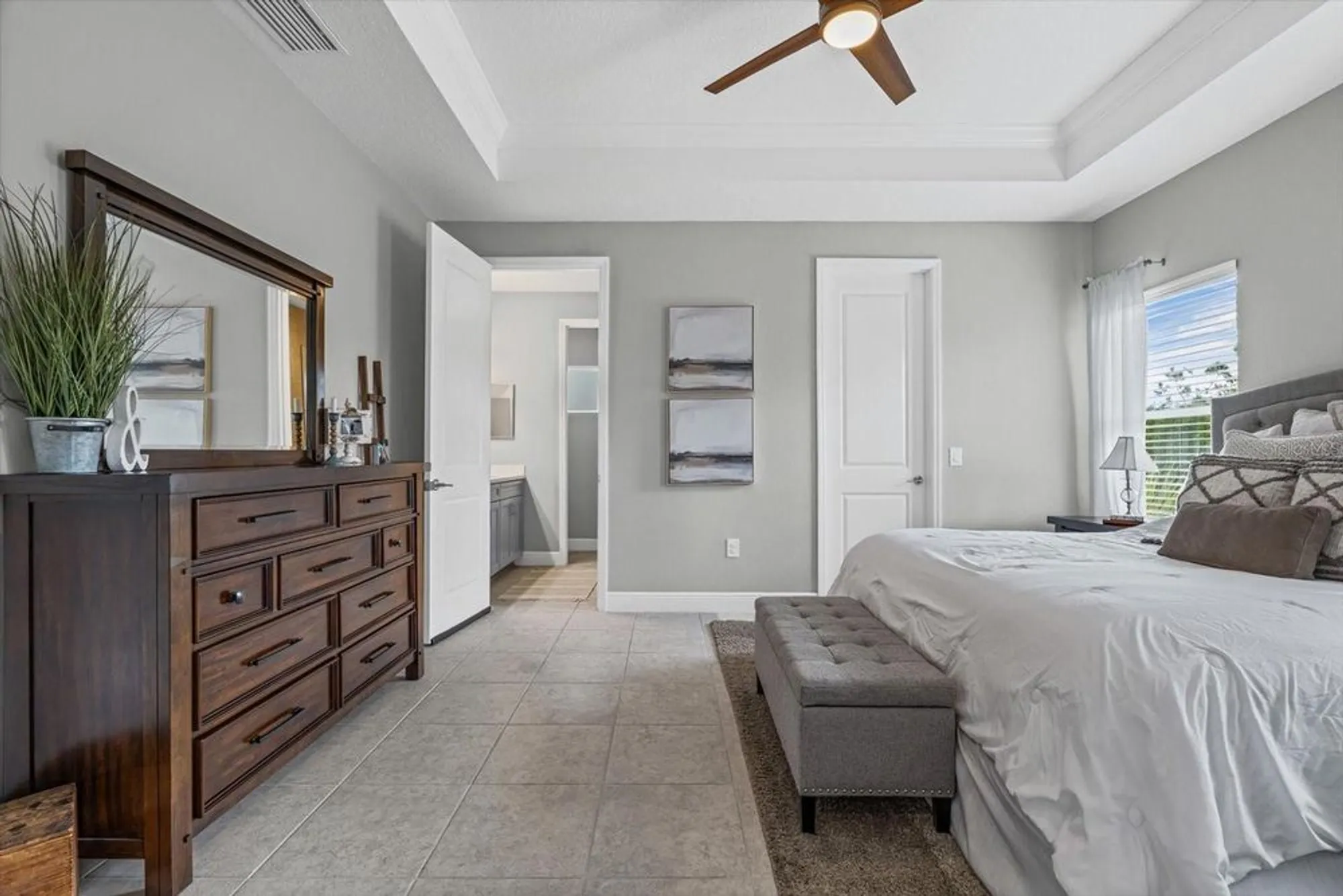 Property Slideshow image 18 of 50 | 13229 steinhatchee loop, Venice, FL, 34293