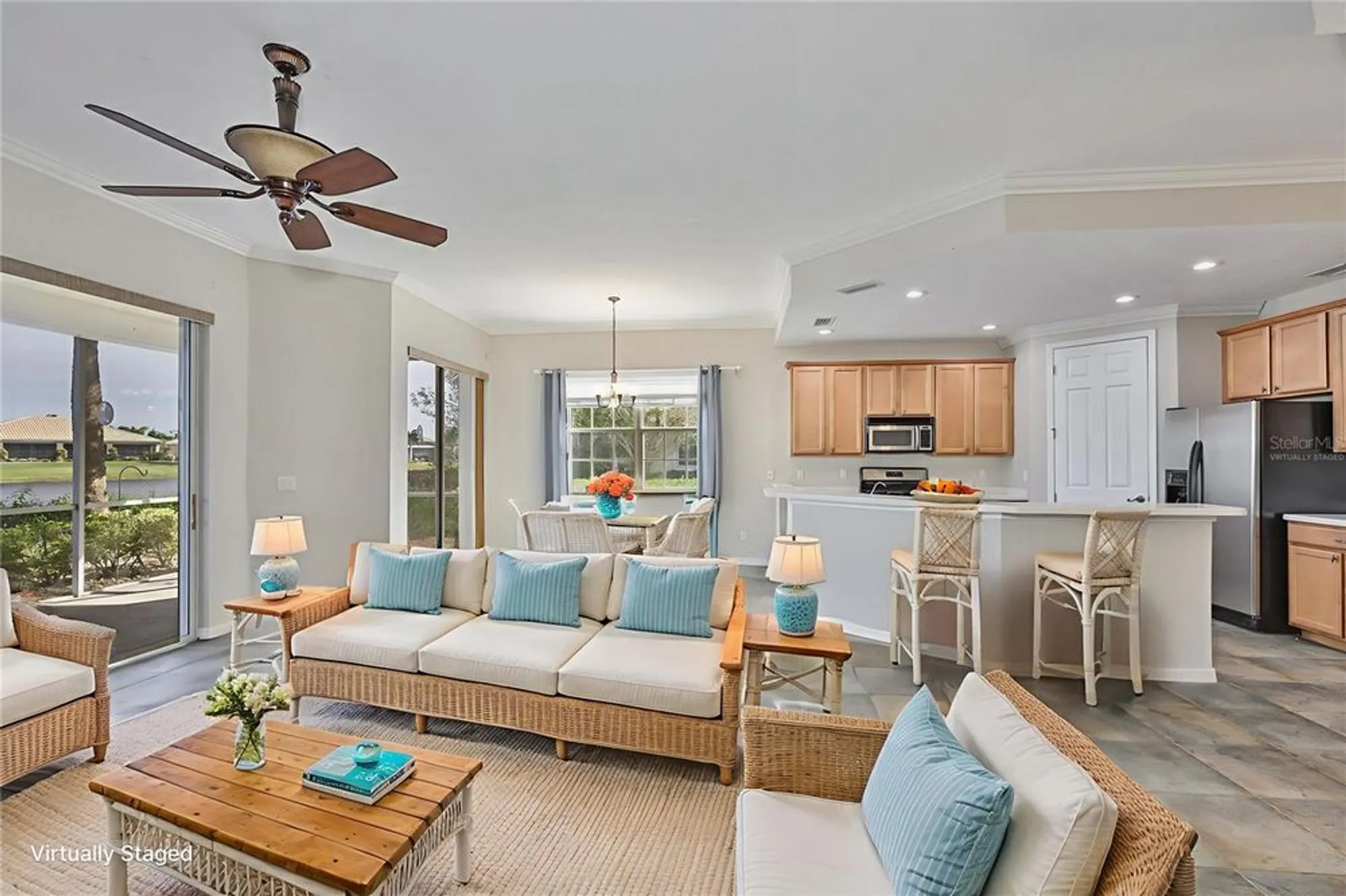 Property Slideshow image 13 of 53 | 1324 emerald dunes dr, Sun City Center, FL, 33573