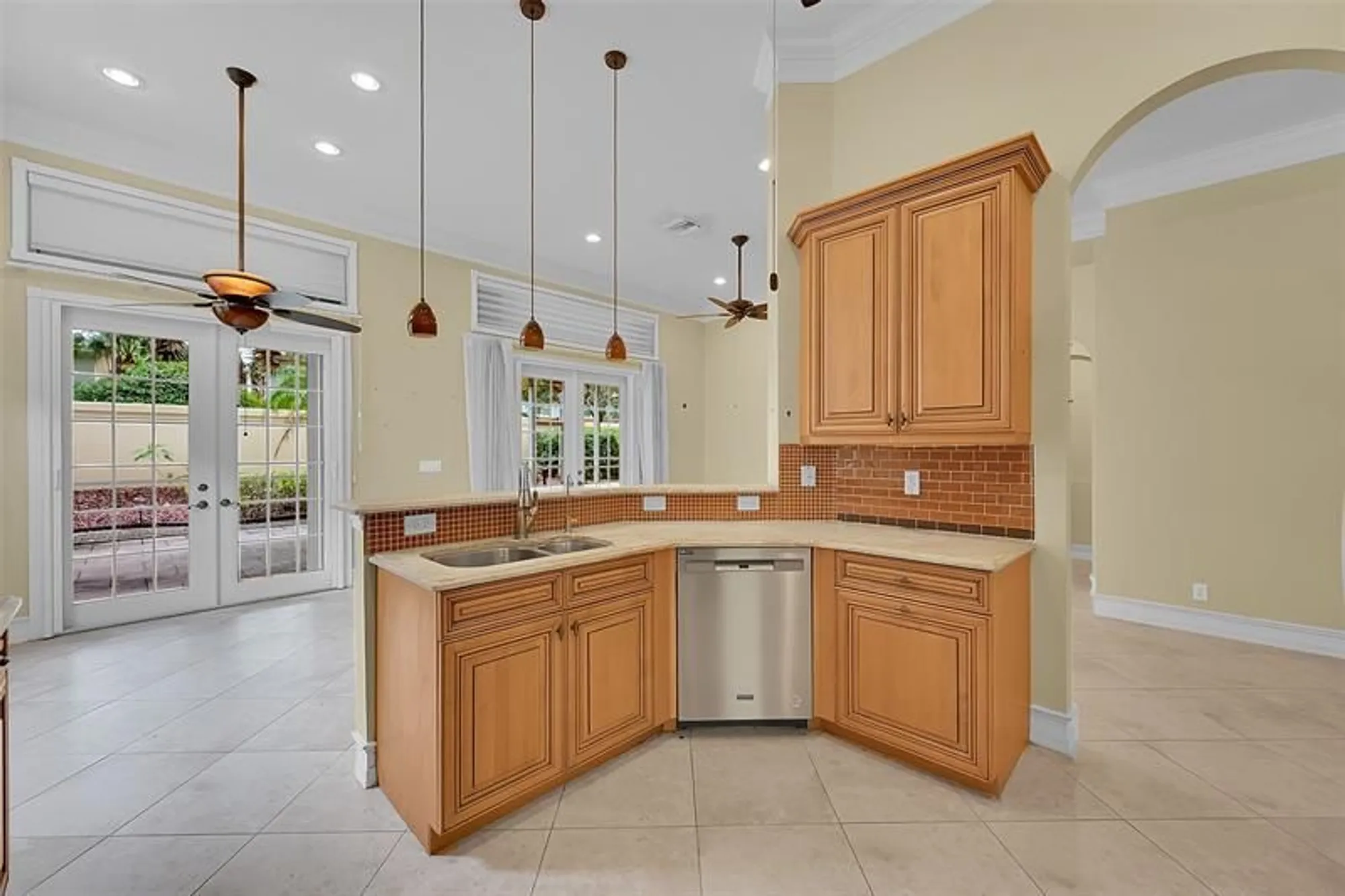 Property Slideshow image 12 of 61 | 7200 veneto dr, Boynton Beach, FL, 33437