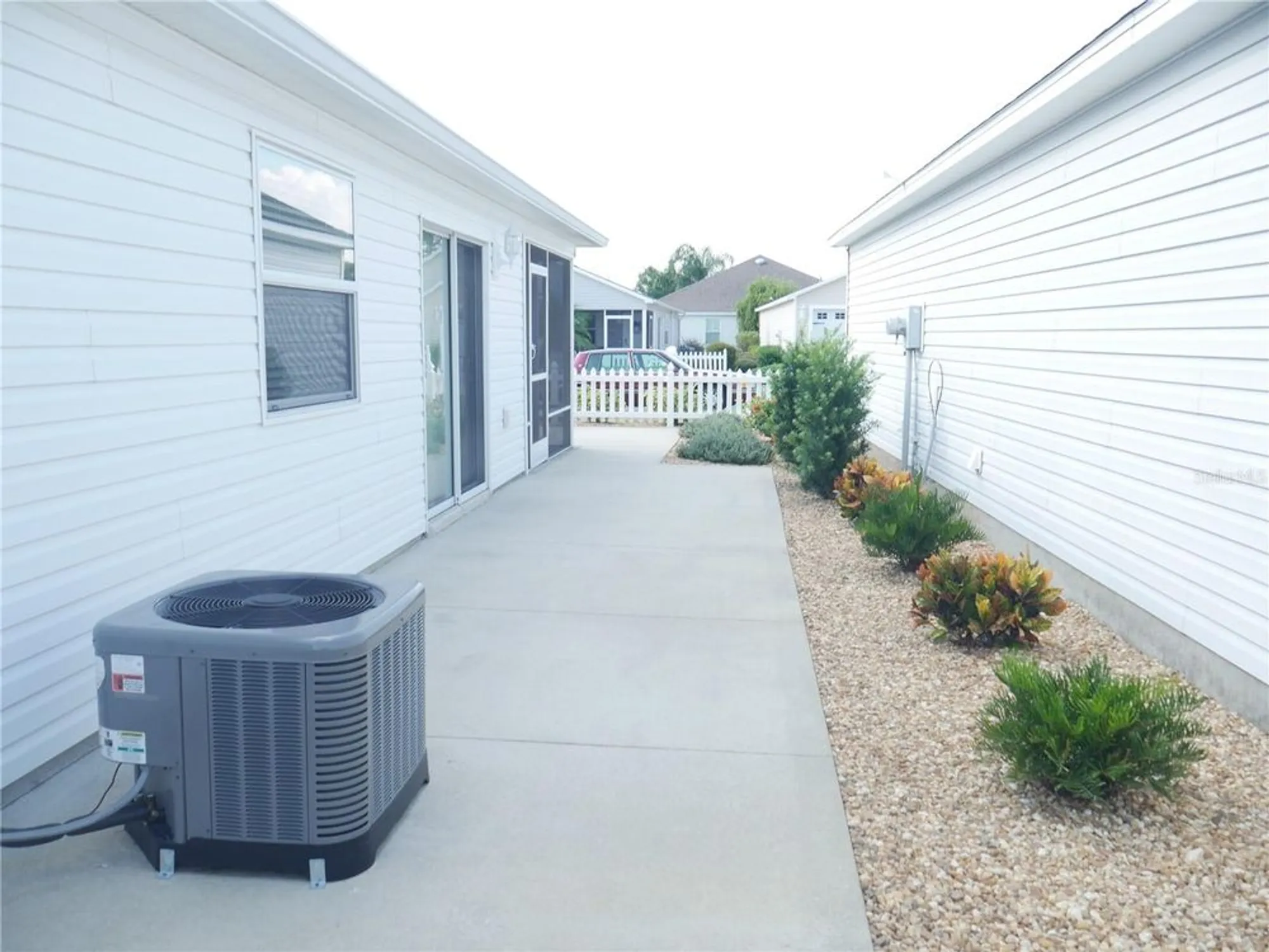 Property Slideshow image 8 of 43 | 1390 viola ct, The Villages, FL, 32163