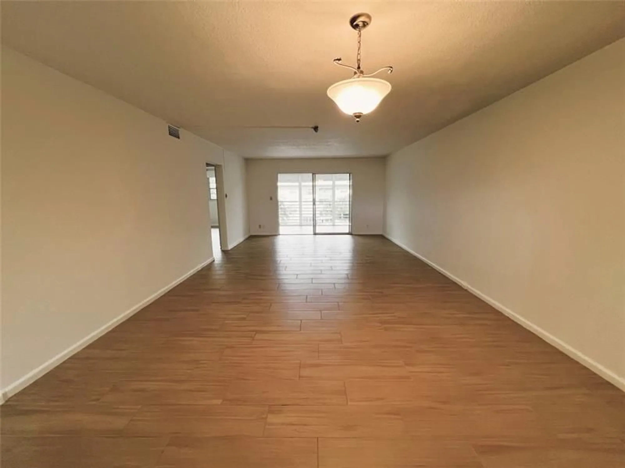 Property Slideshow image 14 of 33 | 3304 aruba way apt l4, Coconut Creek, FL, 33066