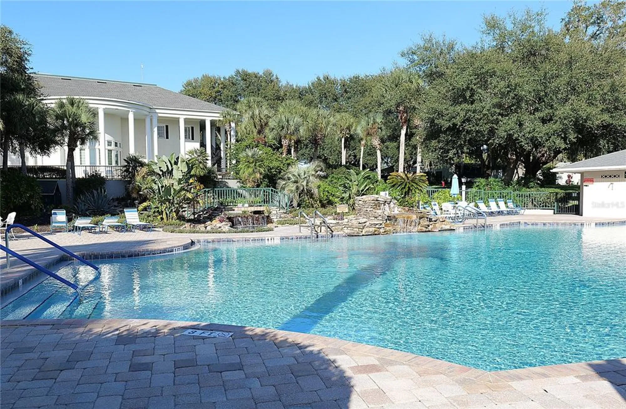 Property Slideshow image 30 of 47 | 25327 temple ct, Leesburg, FL, 34748