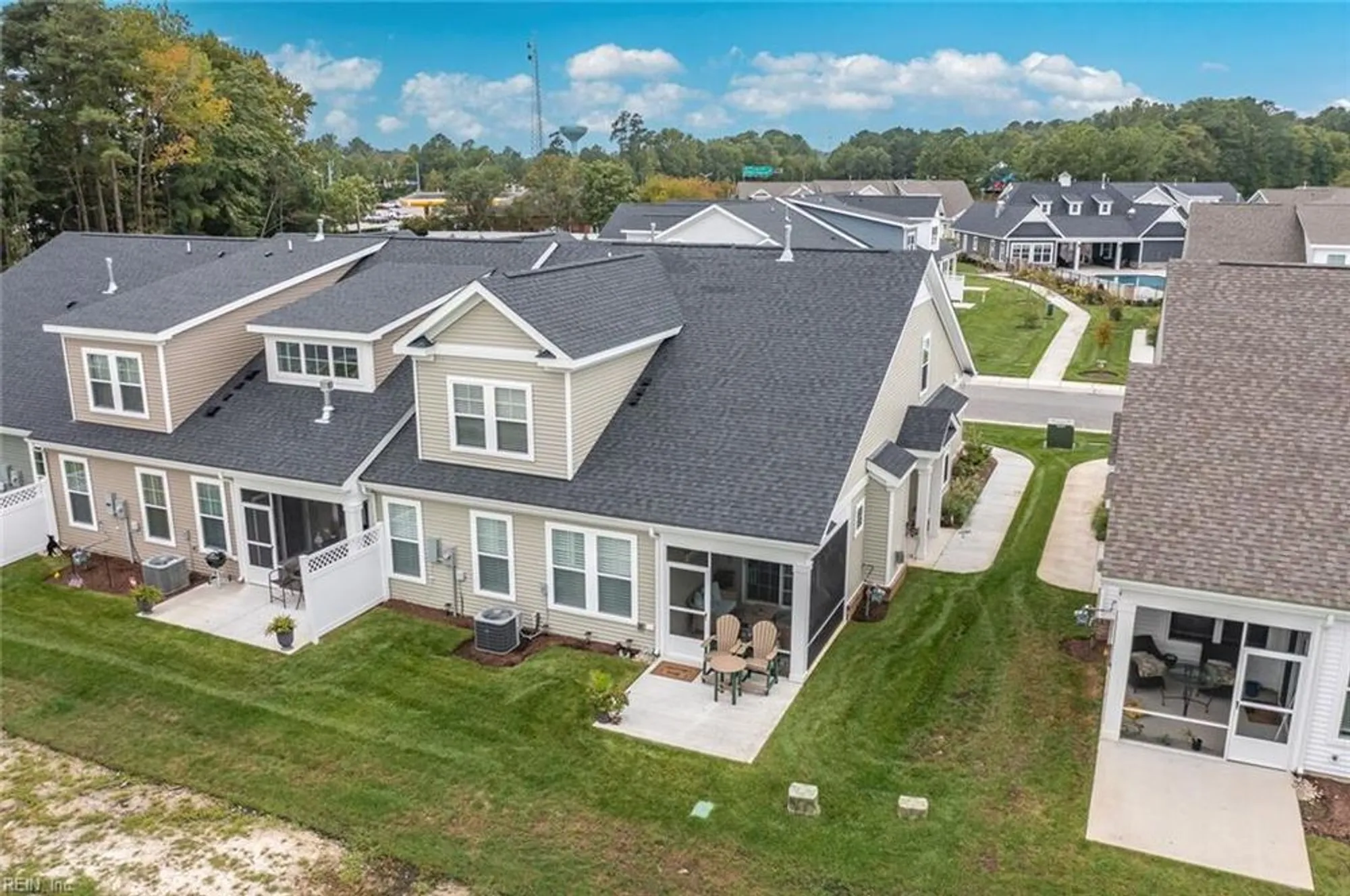 Property Slideshow image 30 of 35 | 3105 lantern pl # 47, Chesapeake, VA, 23321