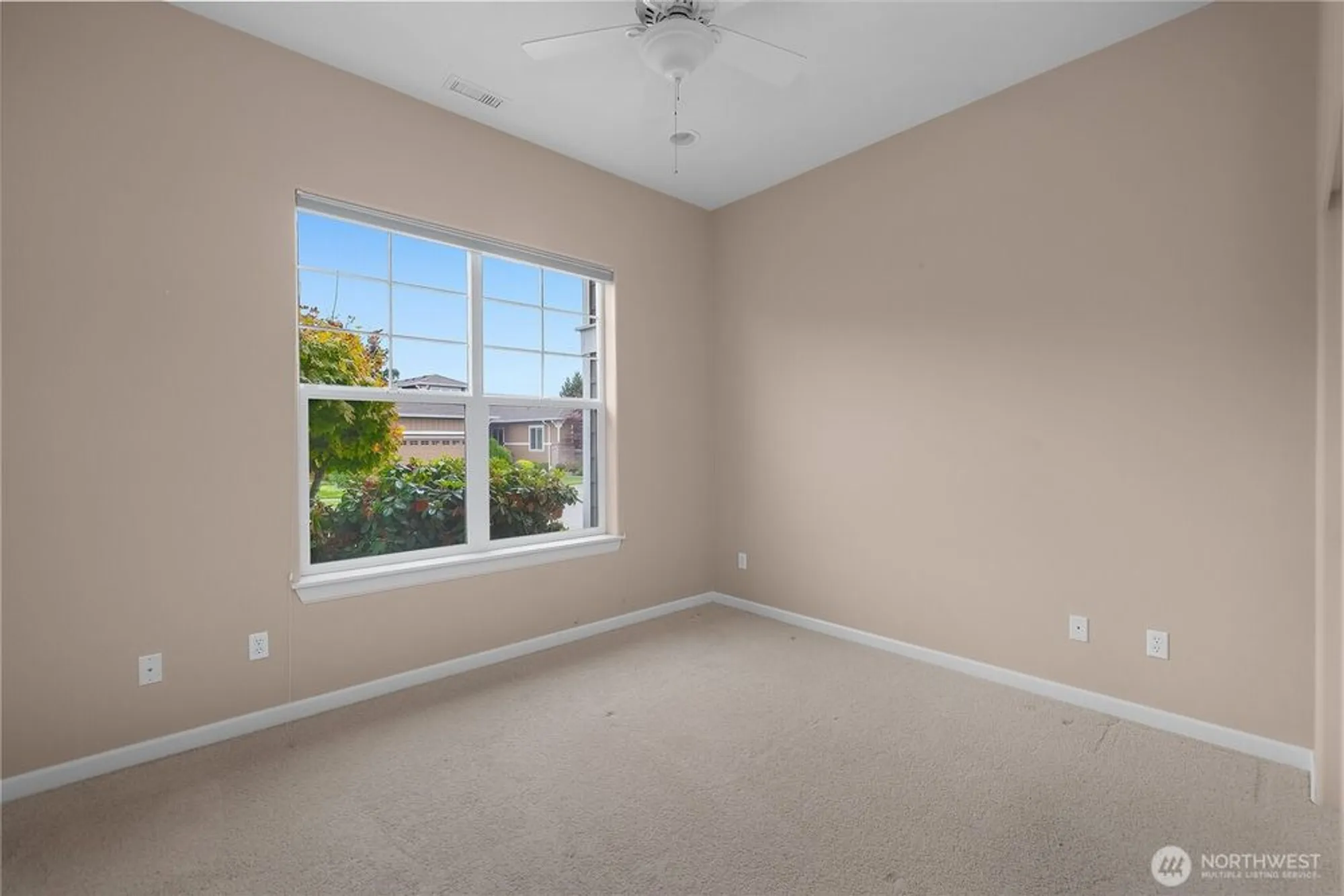 Property Slideshow image 31 of 40 | 8218 camano loop, Lacey, WA, 98516