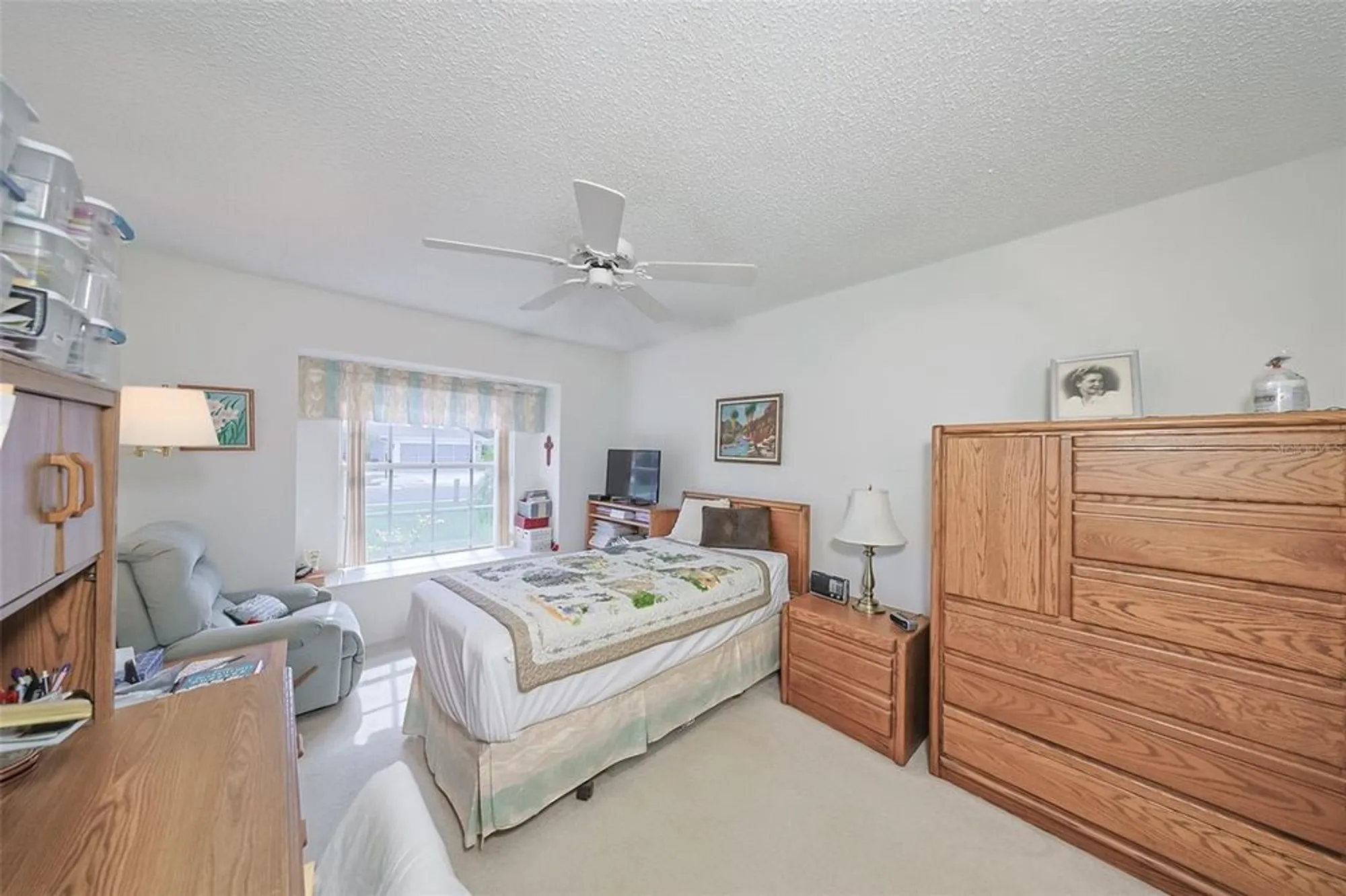 Property Slideshow image 10 of 43 | 1619 brookton green dr, Sun City Center, FL, 33573