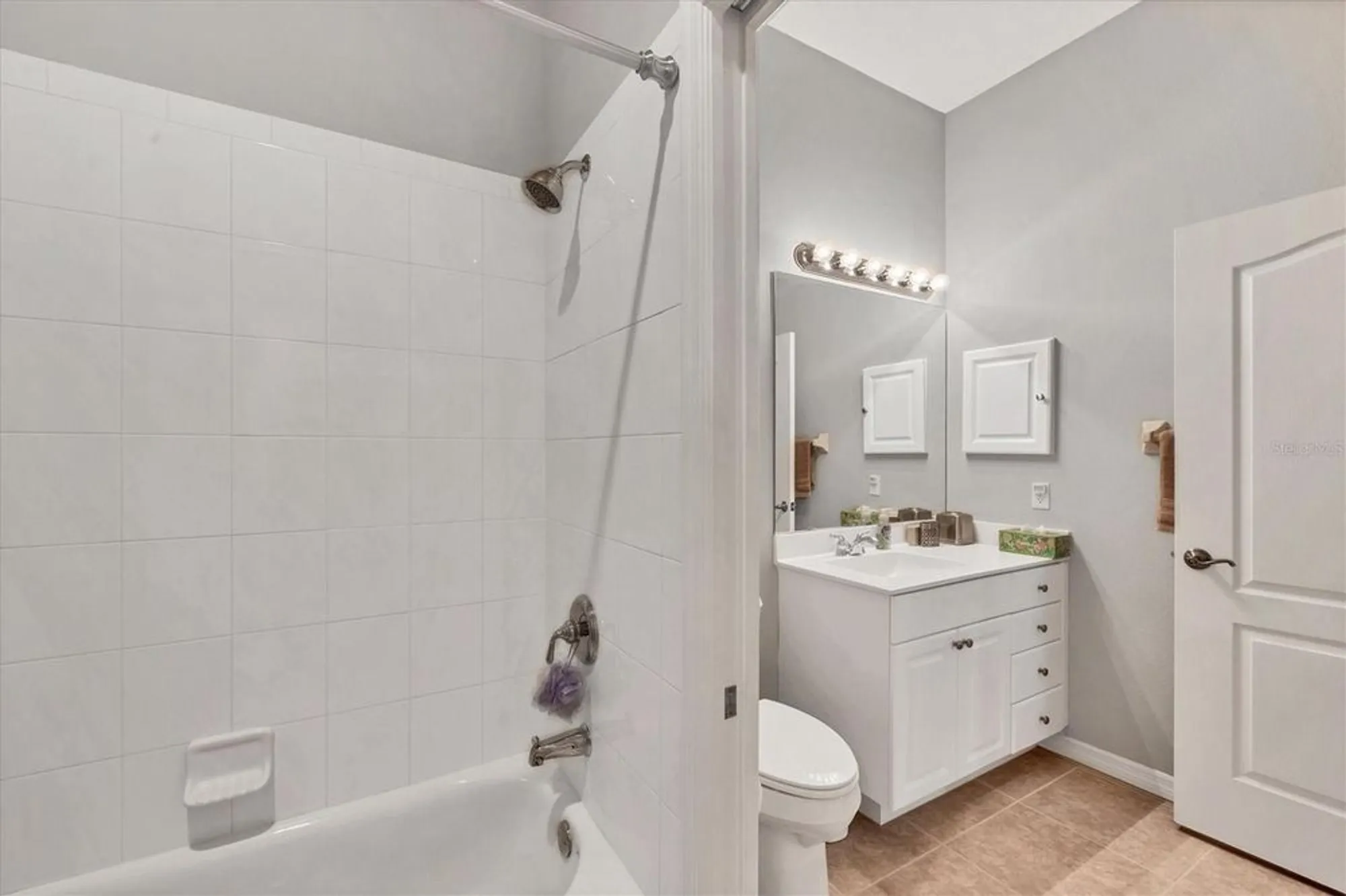 Property Slideshow image 24 of 43 | 1647 lancashire dr # 1647, Venice, FL, 34293