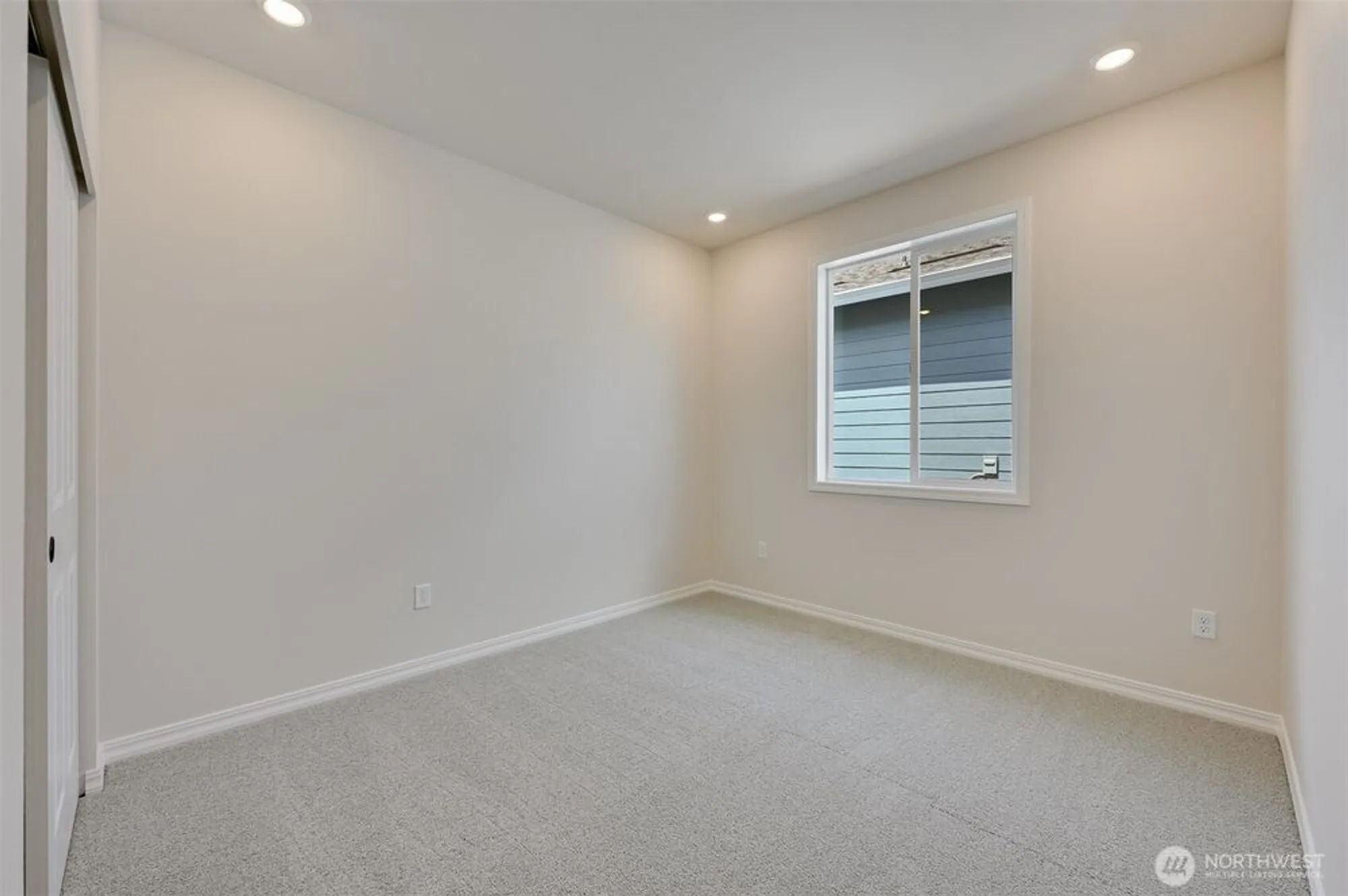 Property Slideshow image 7 of 36 | 14824 206th ave e unit e, Bonney Lake, WA, 98391