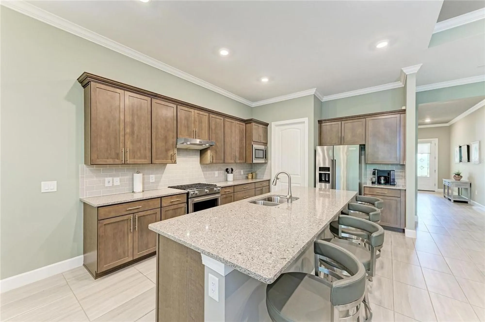 Property Slideshow image 23 of 85 | 17631 colebrook cir, Lakewood Ranch, FL, 34202