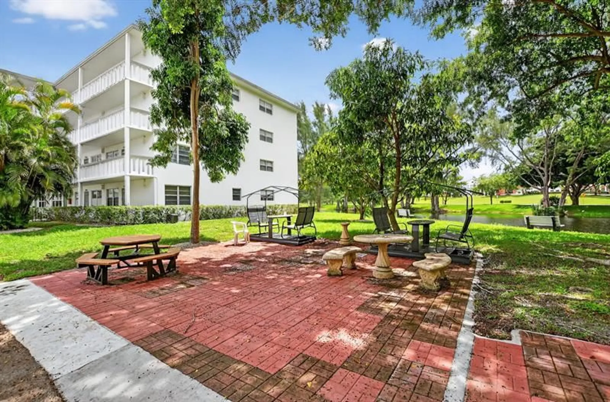 Property Slideshow image 26 of 62 | 1157 cambridge g # 1157, Deerfield Beach, FL, 33442