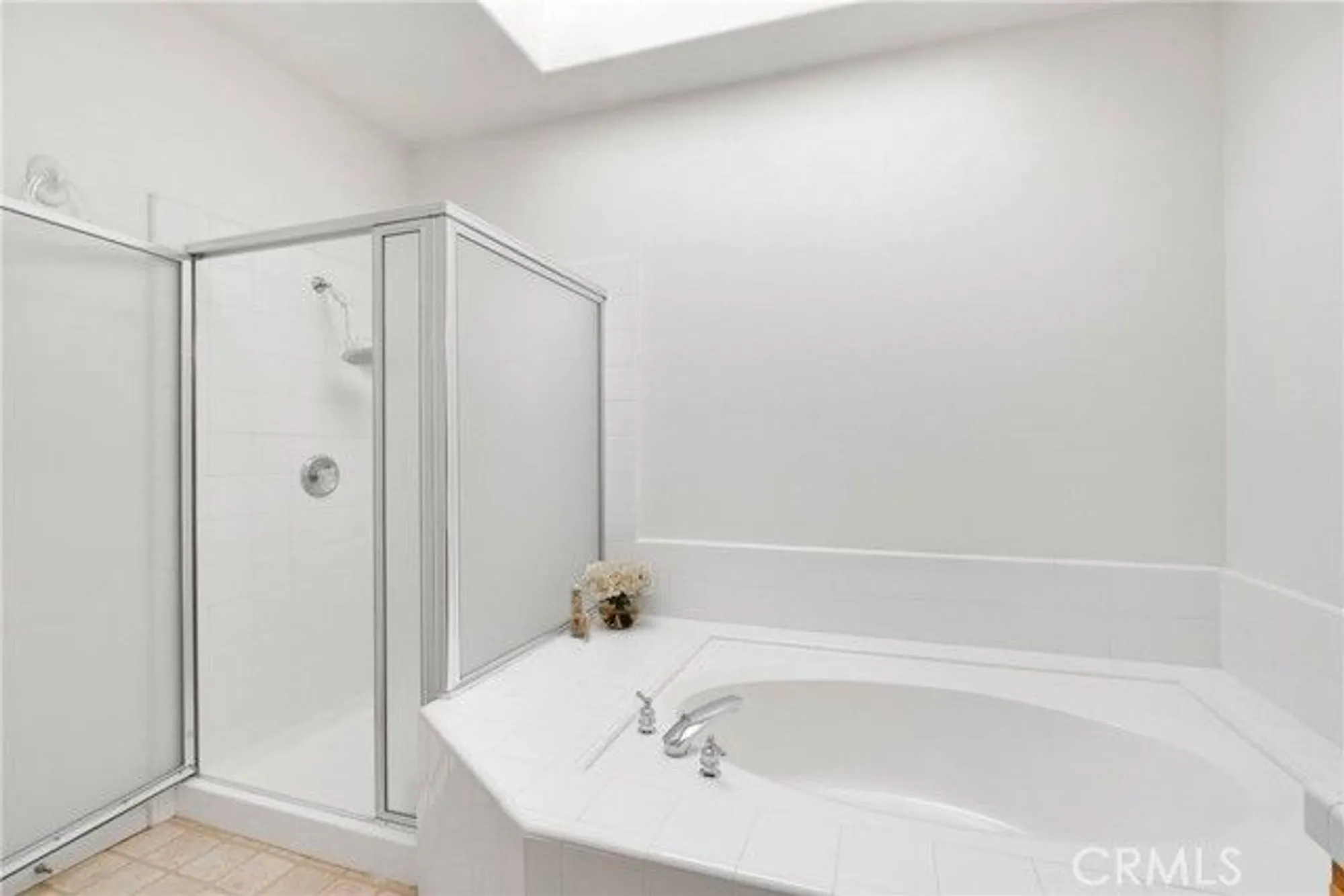 Property Slideshow image 34 of 54 | 19559 northstar ct, Apple Valley, CA, 92308