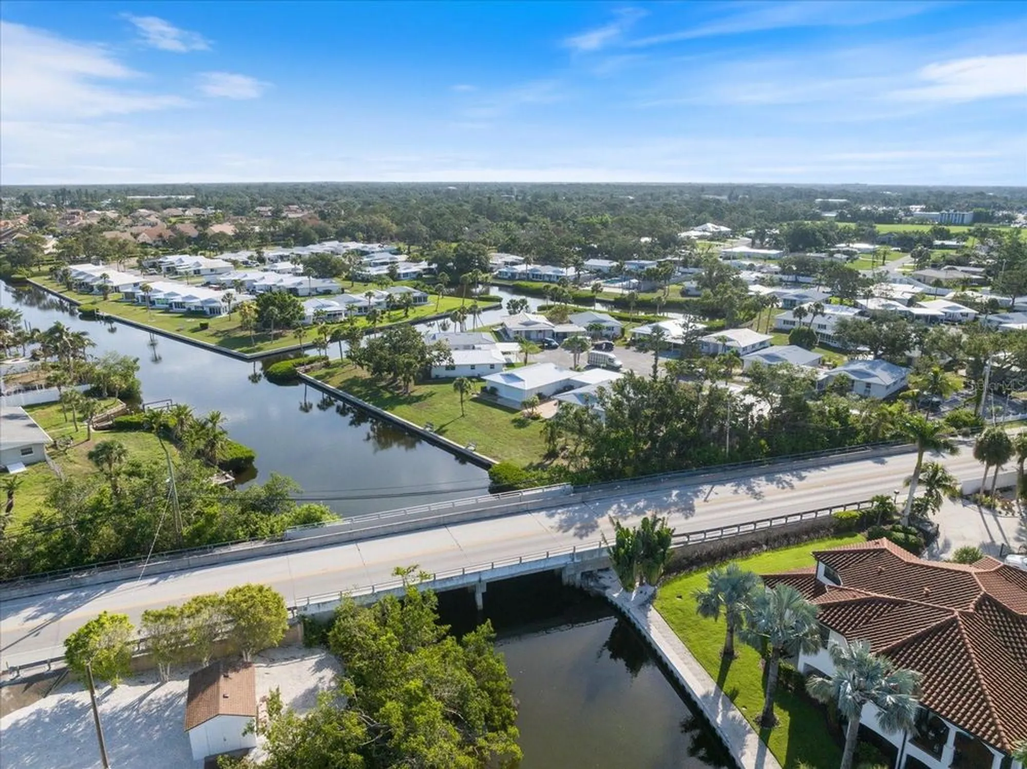 Property Slideshow image 33 of 47 | 107 clipper way # 107, Nokomis, FL, 34275