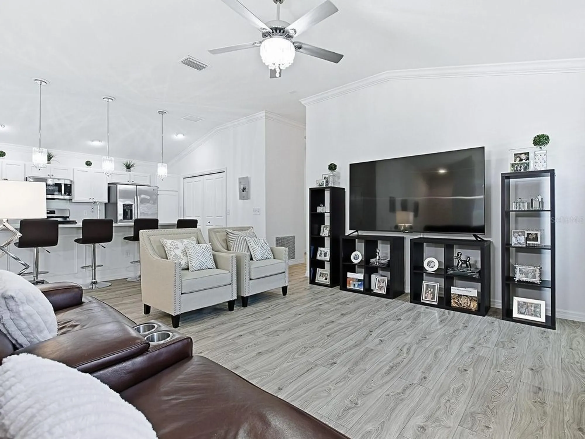 Property Slideshow image 10 of 35 | 4280 gale ln, The Villages, FL, 32163