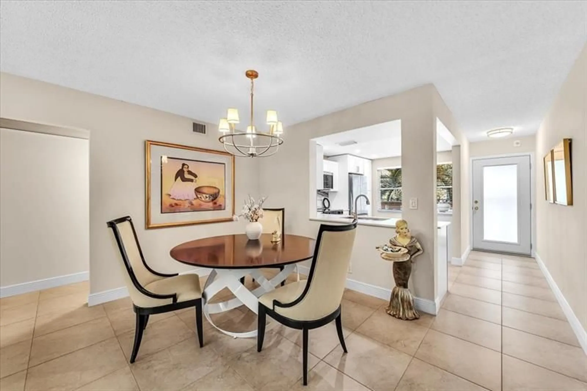 Property Slideshow image 3 of 40 | 2102 lucaya bnd k2, Coconut Creek, FL, 33066