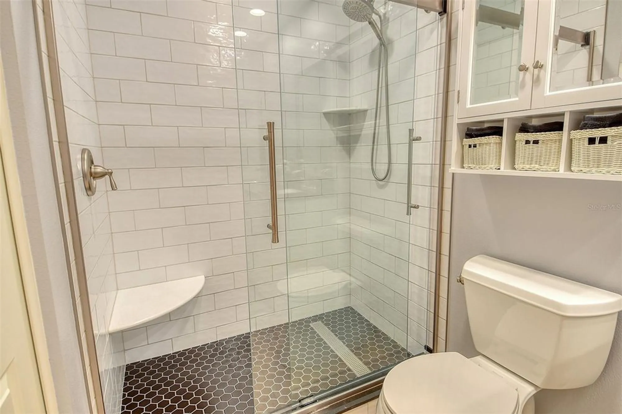 Property Slideshow image 31 of 59 | 5956 clubside dr # 7651, Sarasota, FL, 34243