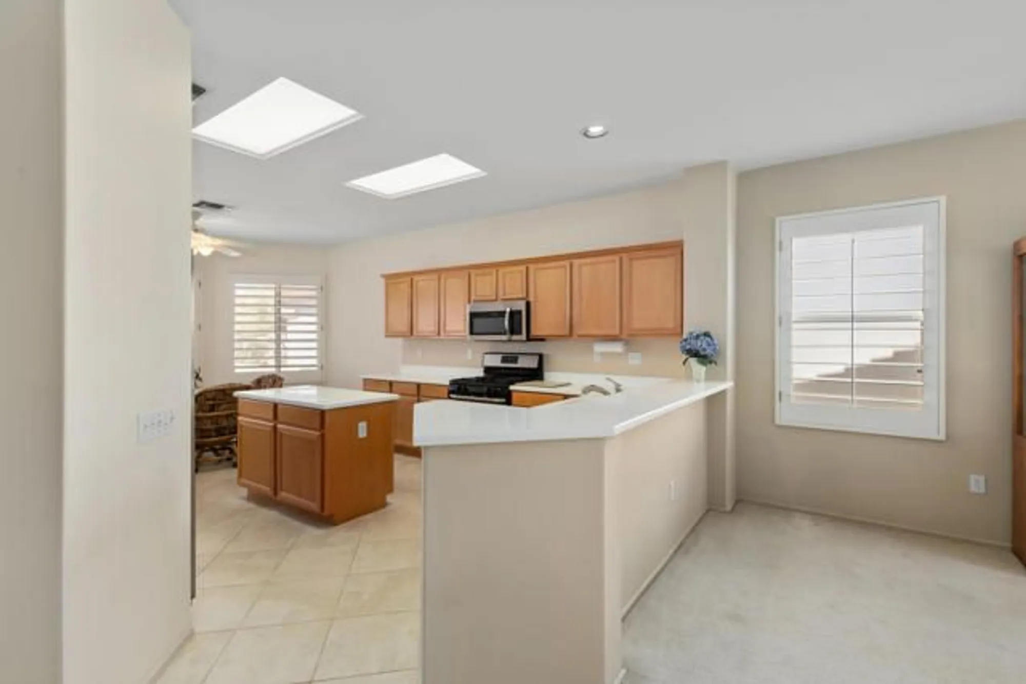 Property Slideshow image 19 of 71 | 78664 platinum dr, Palm Desert, CA, 92211