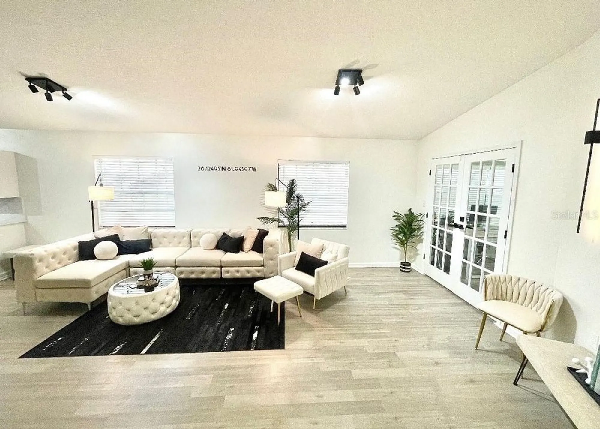 Property Slideshow image 7 of 39 | 669 eagle run, Lakeland, FL, 33809