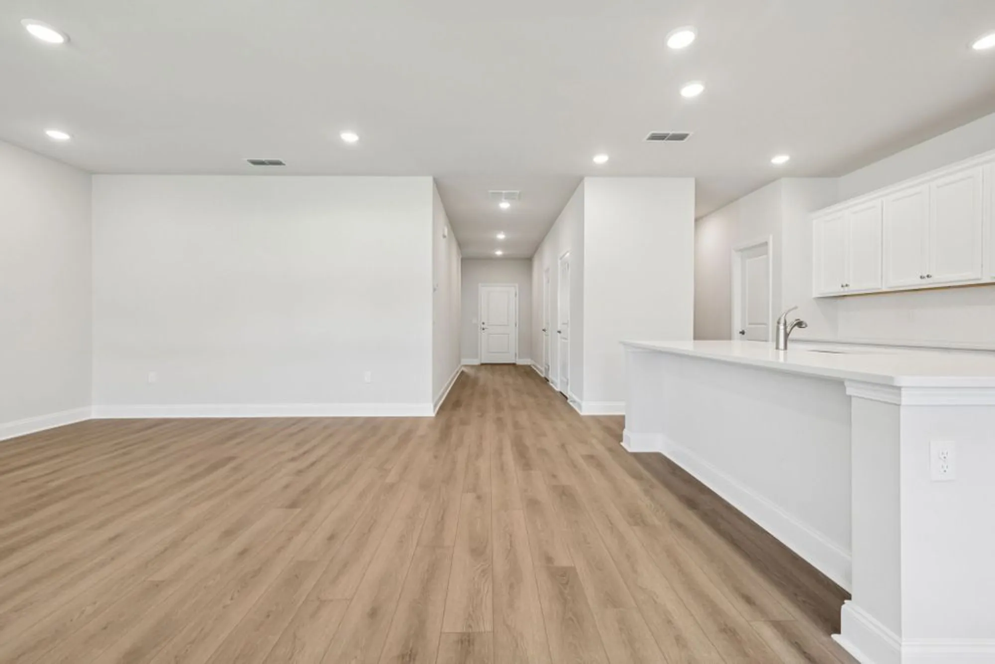 Property Slideshow image 8 of 50 | 360 stonehaus cir, Antioch, TN, 37013