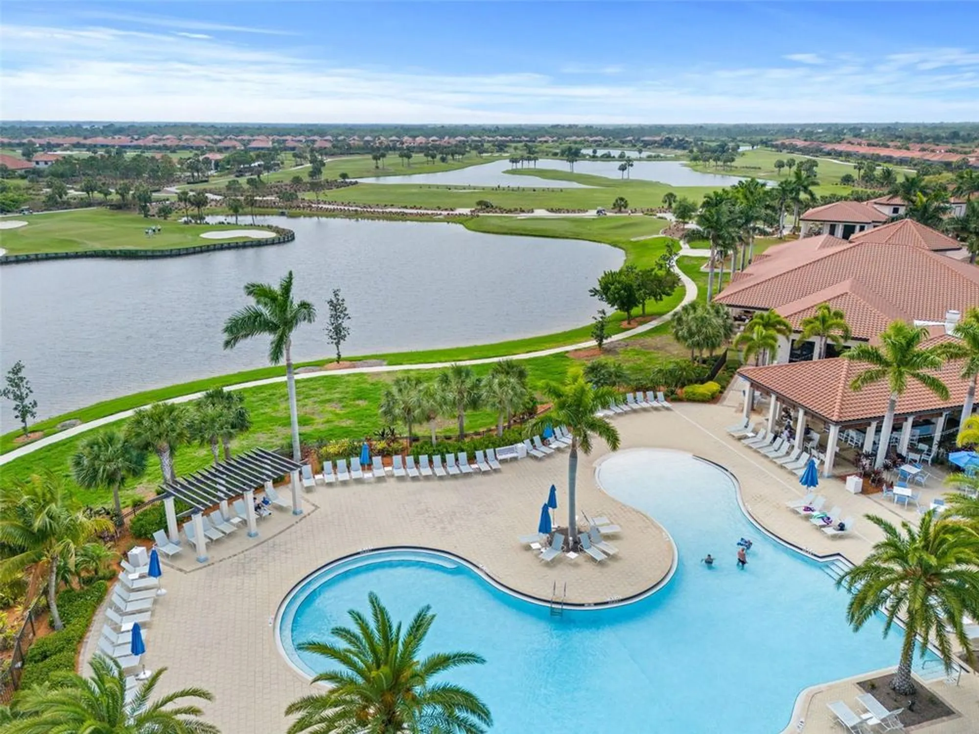 Property Slideshow image 67 of 91 | 10047 crooked creek dr 201, Venice, FL, 34293
