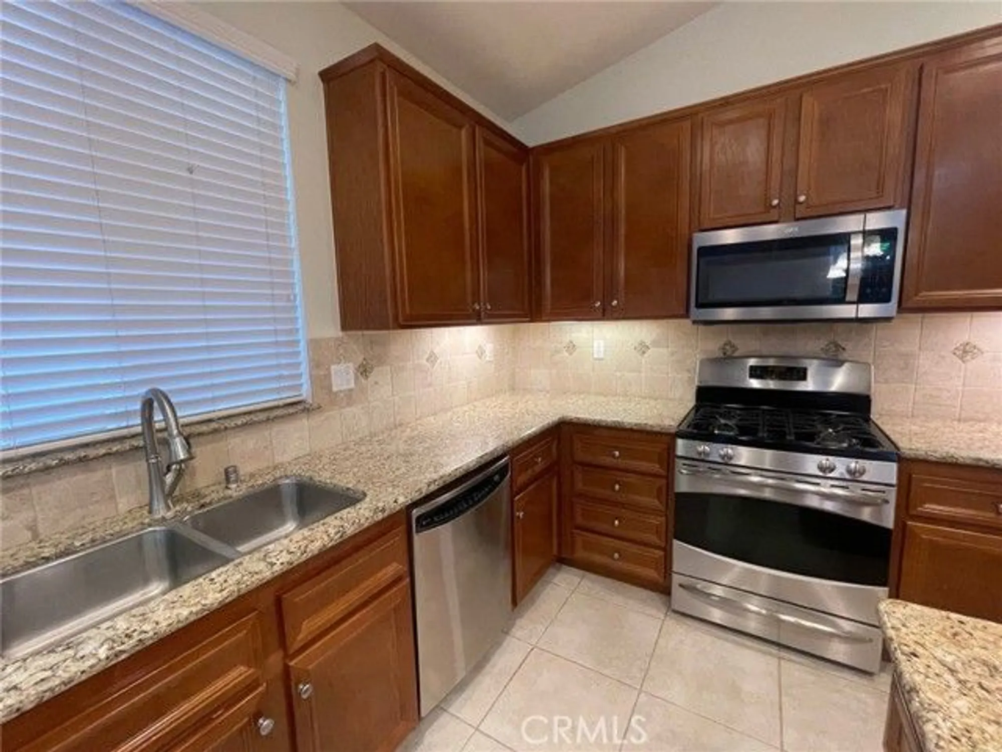 Property Slideshow image 11 of 56 | 7816 rawls dr, Hemet, CA, 92545