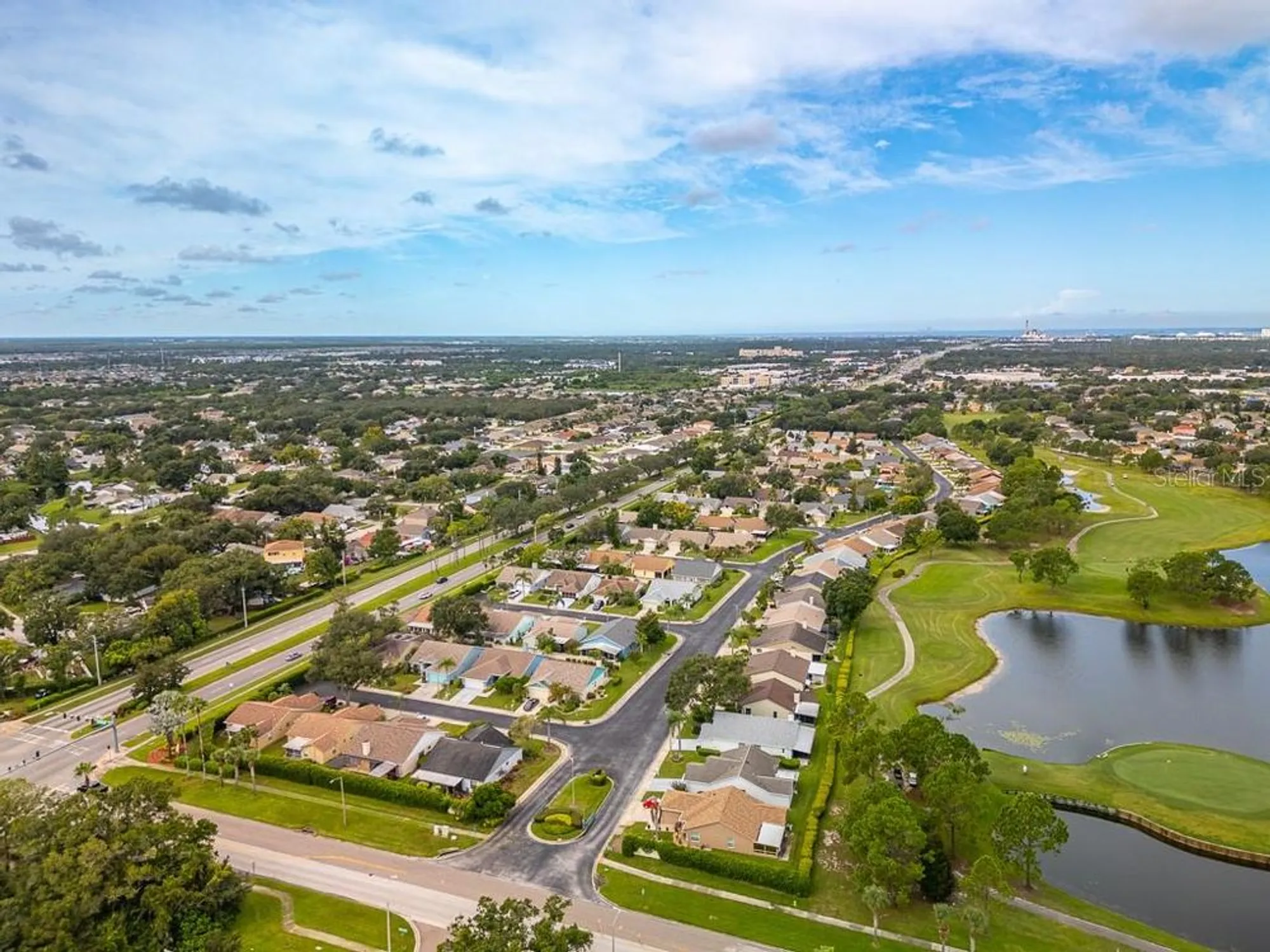 Property Slideshow image 32 of 54 | 13110 elgar pl, Riverview, FL, 33579