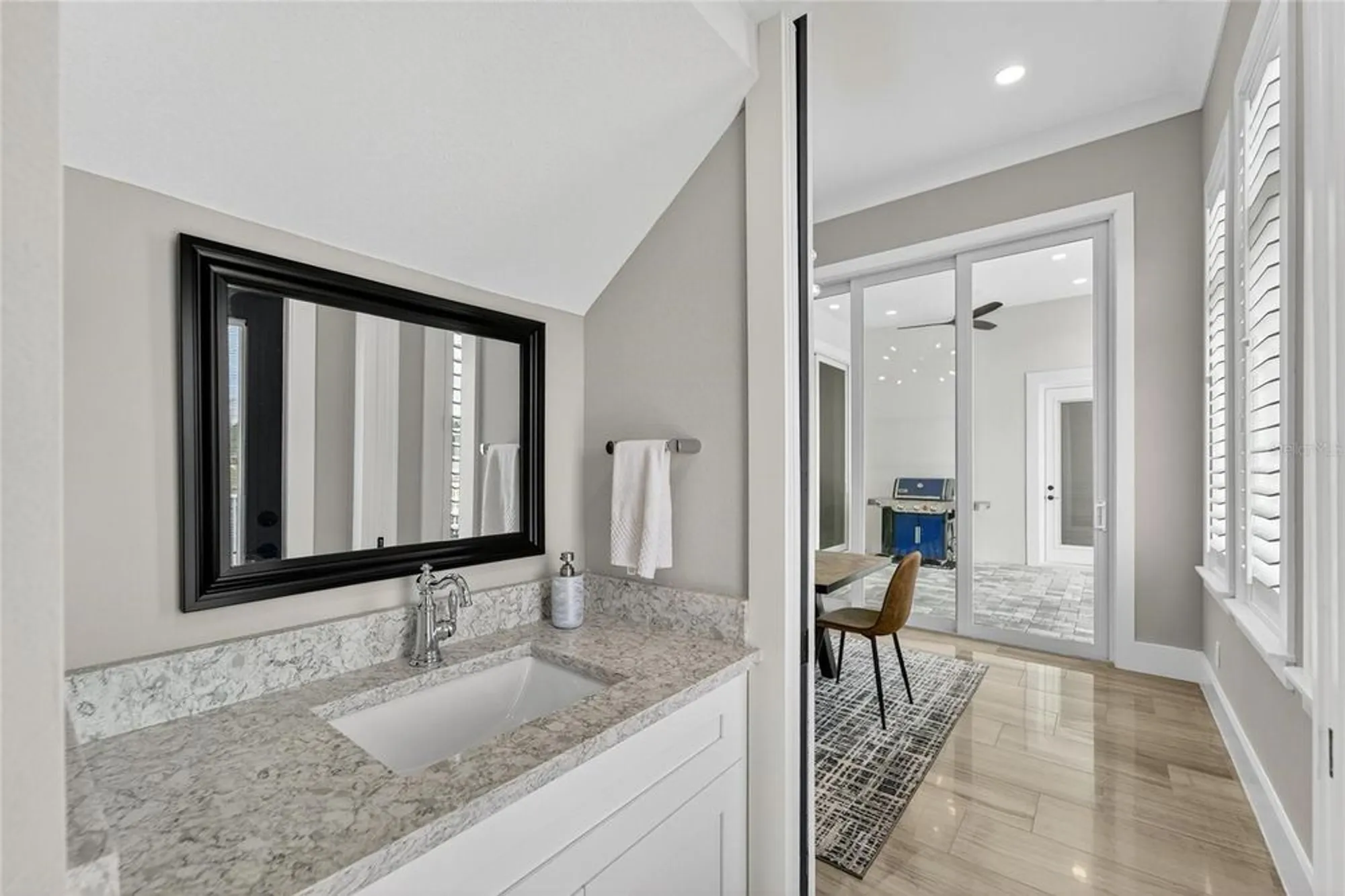 Property Slideshow image 59 of 100 | 5713 tybee island dr, Apollo Beach, FL, 33572