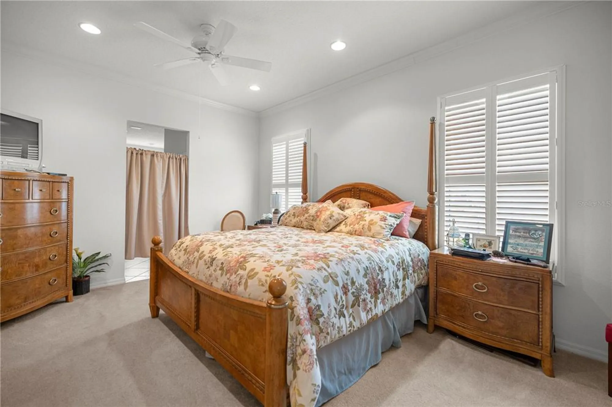 Property Slideshow image 16 of 29 | 8616 sw 82nd ter, Ocala, FL, 34481