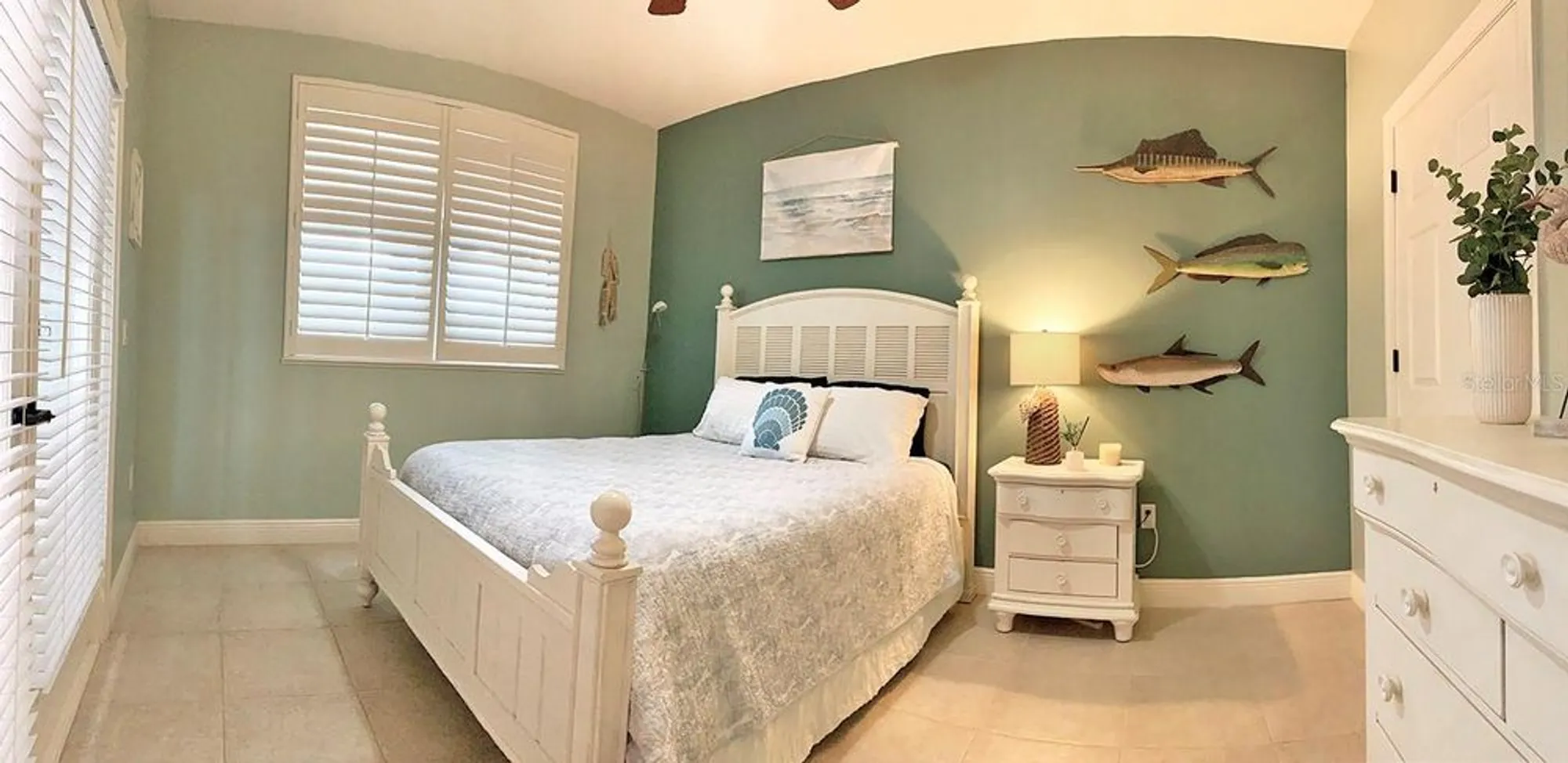 Property Slideshow image 18 of 53 | 3313 sunset key cir 105, Punta Gorda, FL, 33955