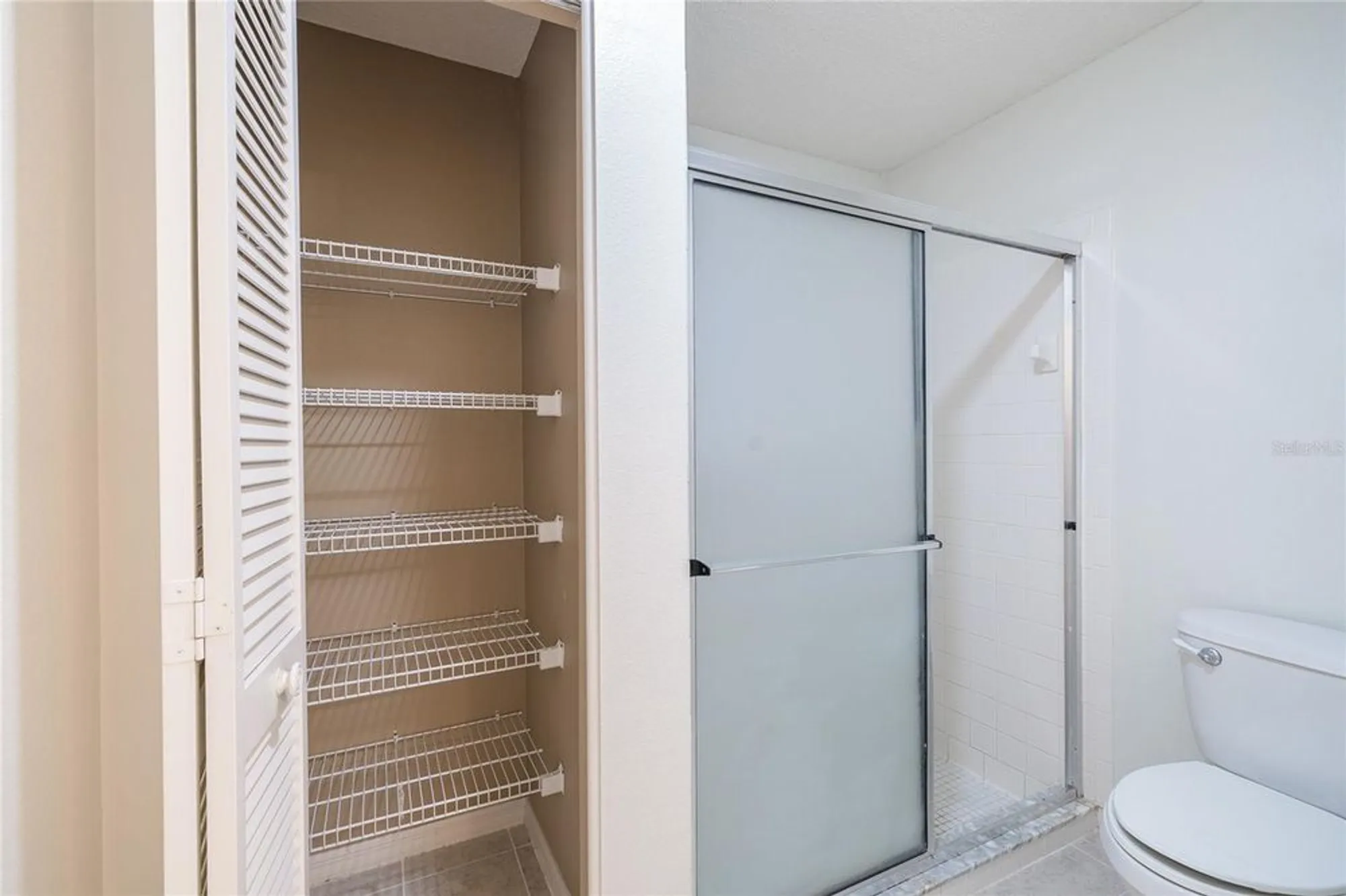 Property Slideshow image 34 of 39 | 607 manchester woods dr # 84, Sun City Center, FL, 33573