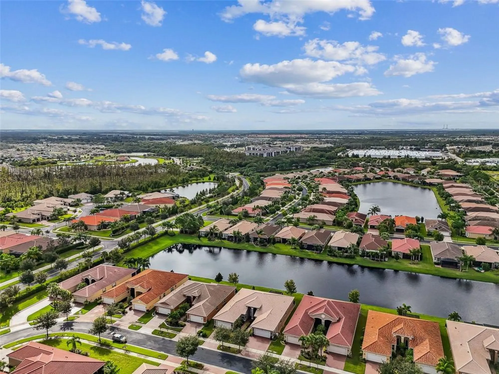 Property Slideshow image 8 of 87 | 4836 marble springs cir, Wimauma, FL, 33598
