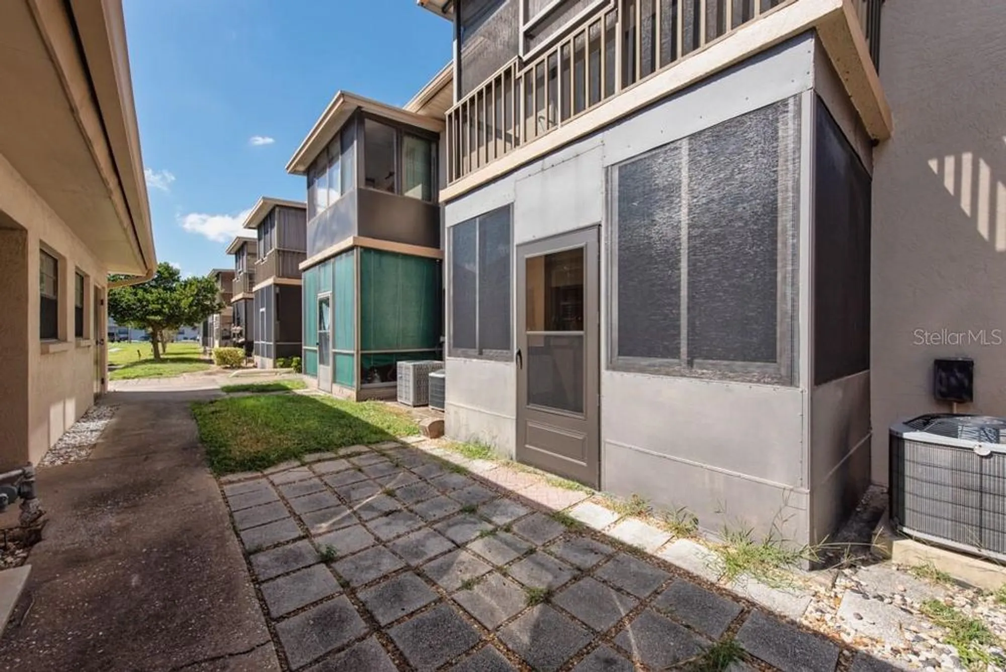 Property Slideshow image 19 of 35 | 5967 terrace park dr n unit 107, Saint Petersburg, FL, 33709