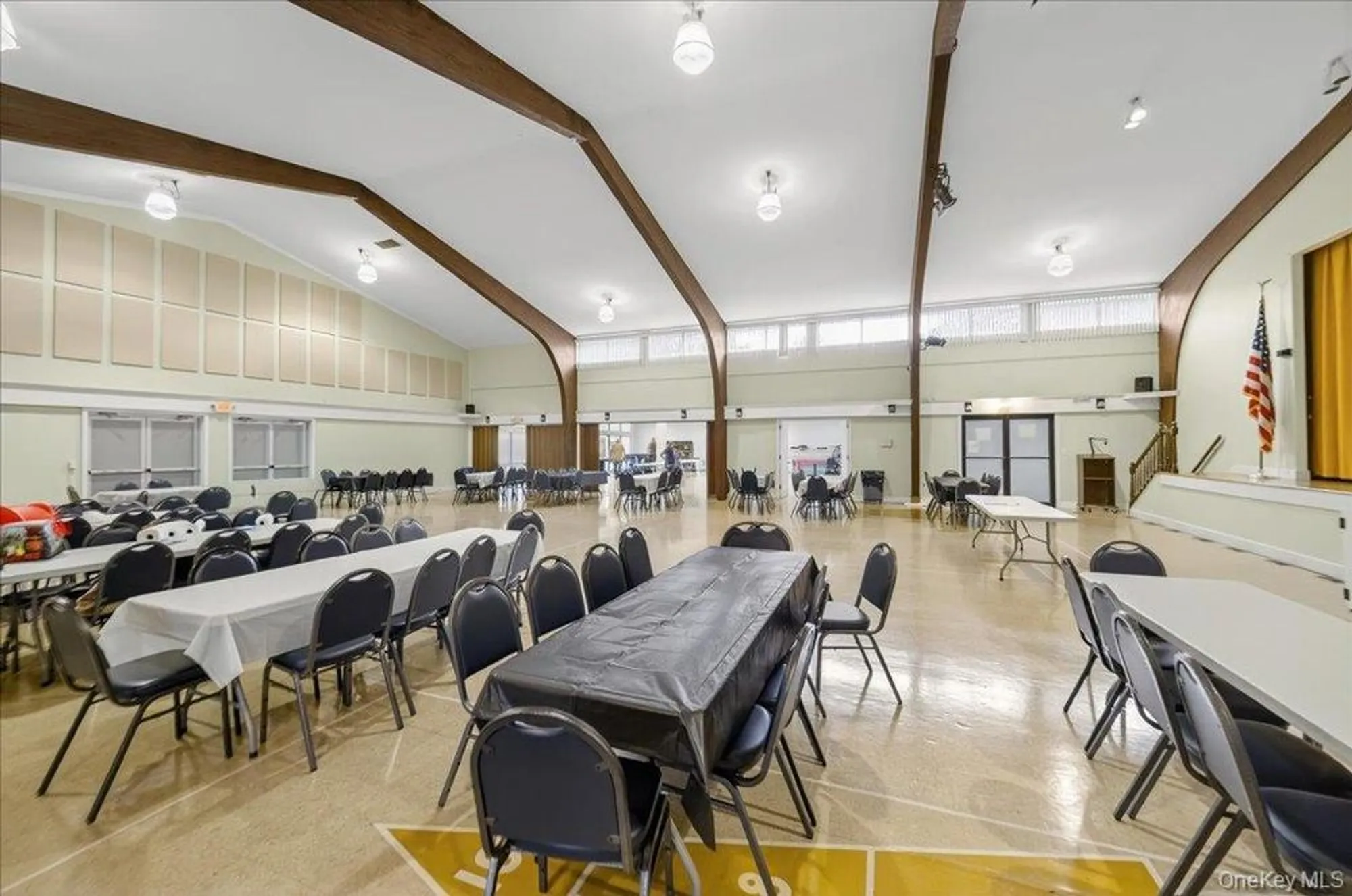 Property Slideshow image 35 of 44 | 129c columbia ct, Yorktown Heights, NY, 10598