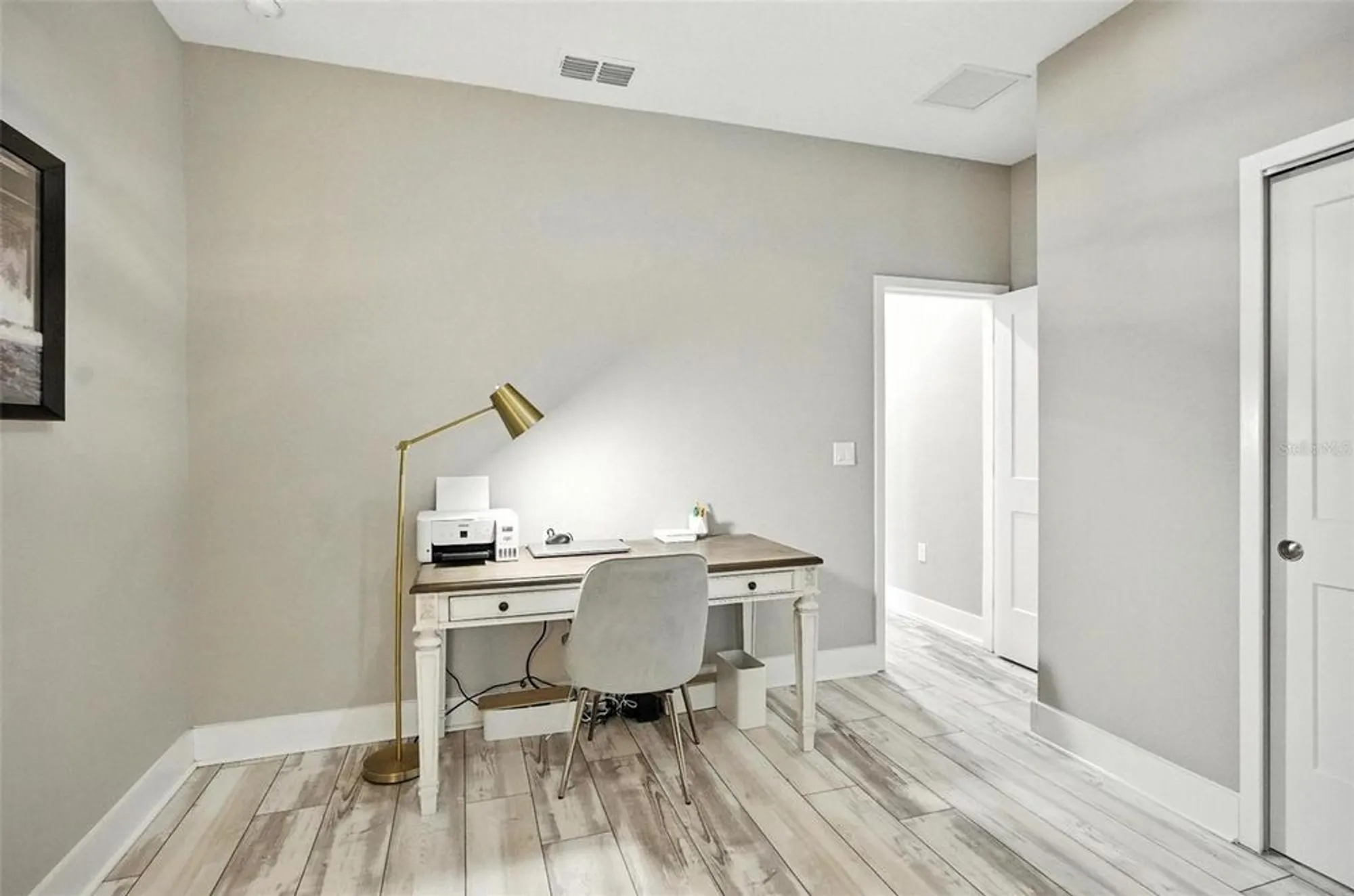 Property Slideshow image 23 of 60 | 3026 adrian dr, Ormond Beach, FL, 32174